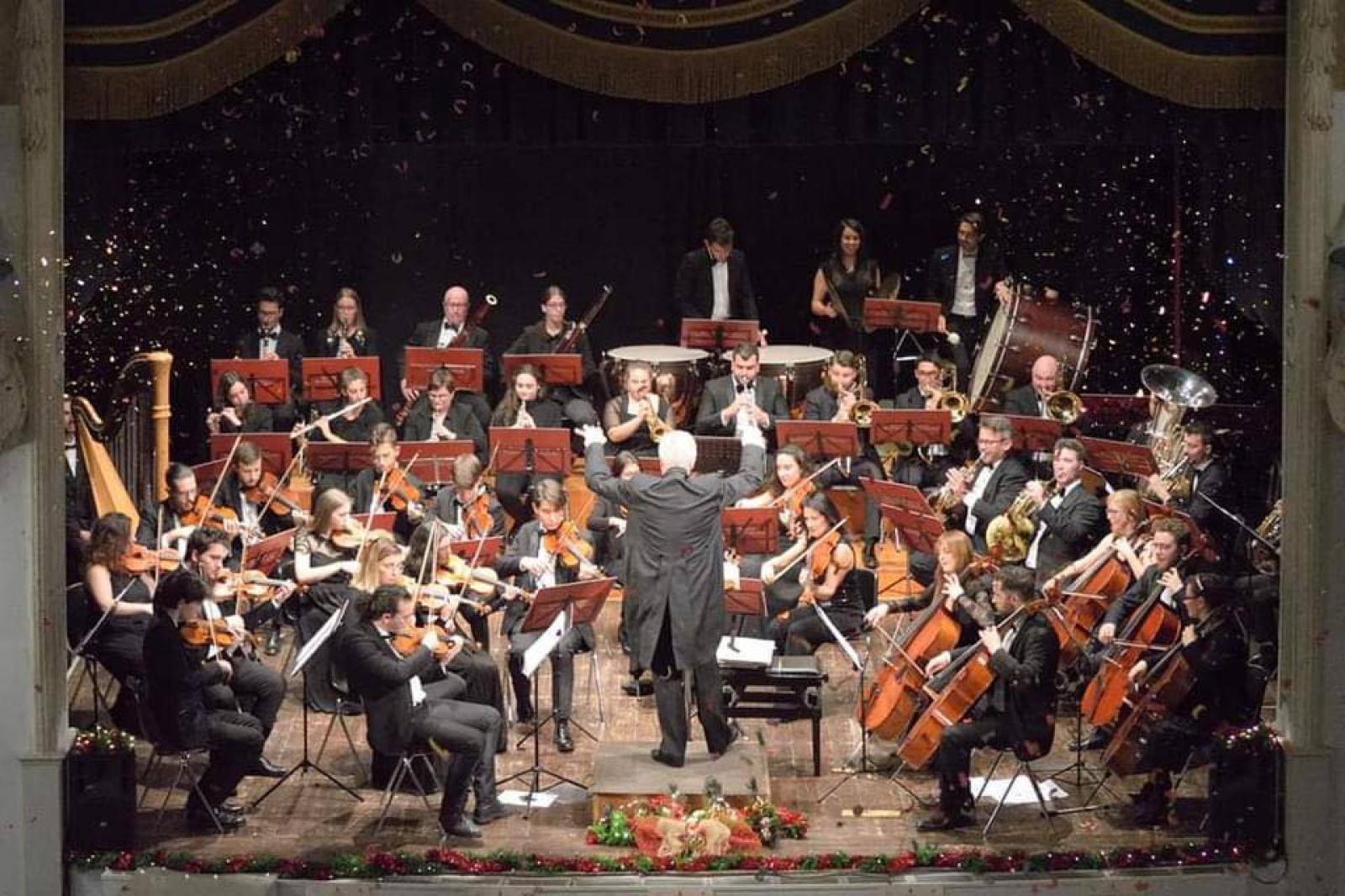 Il capodanno si accende di musica