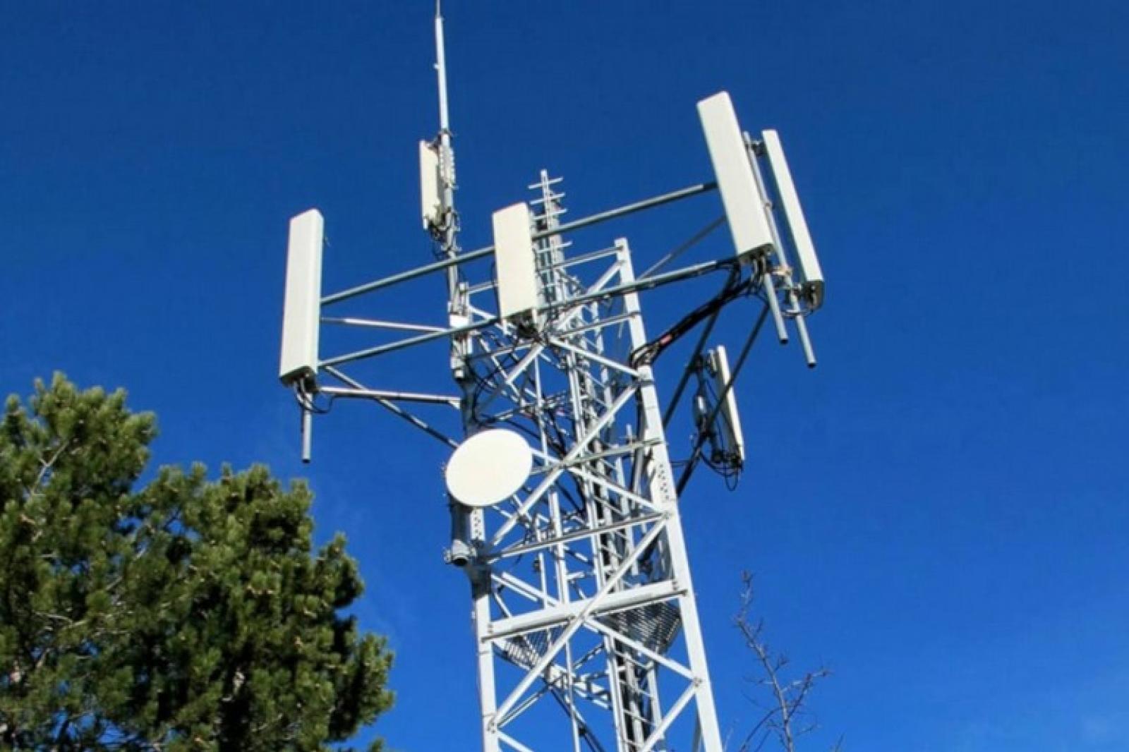Un&rsquo;antenna 5G sbarca a Valli di Chioggia
