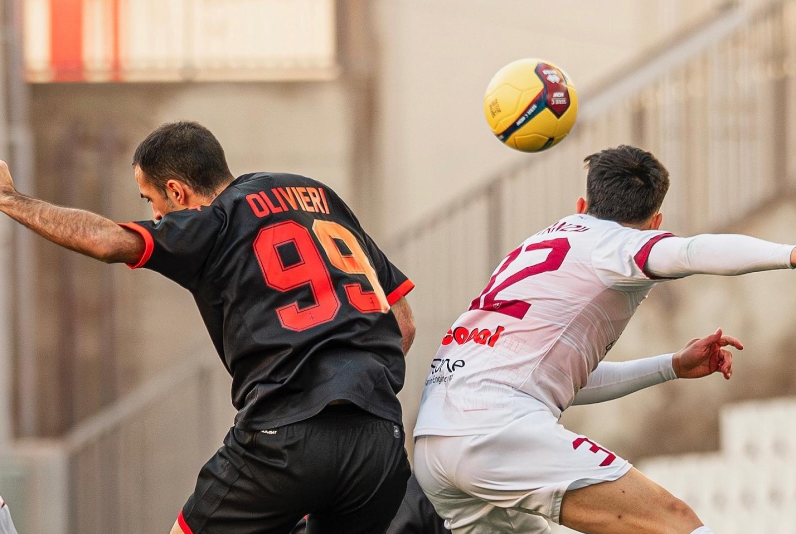 L&rsquo;Union si aggrappa al mercato