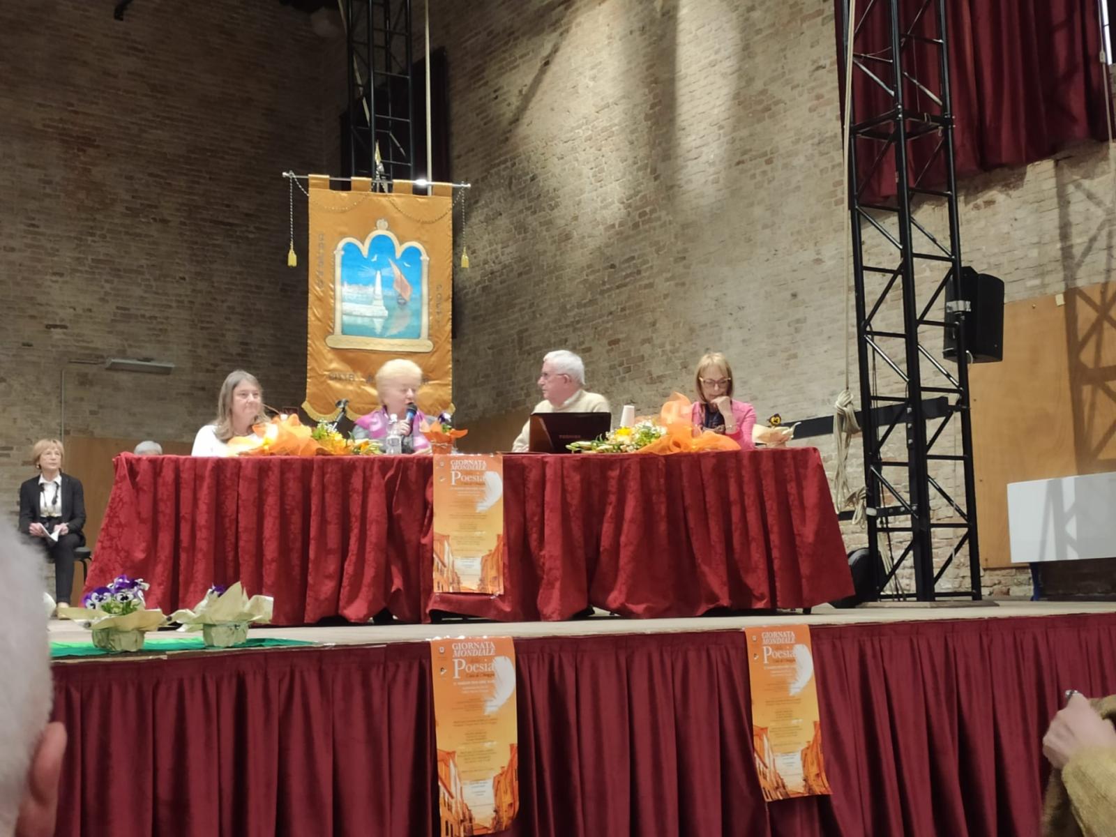 La poesia ritorna protagonista