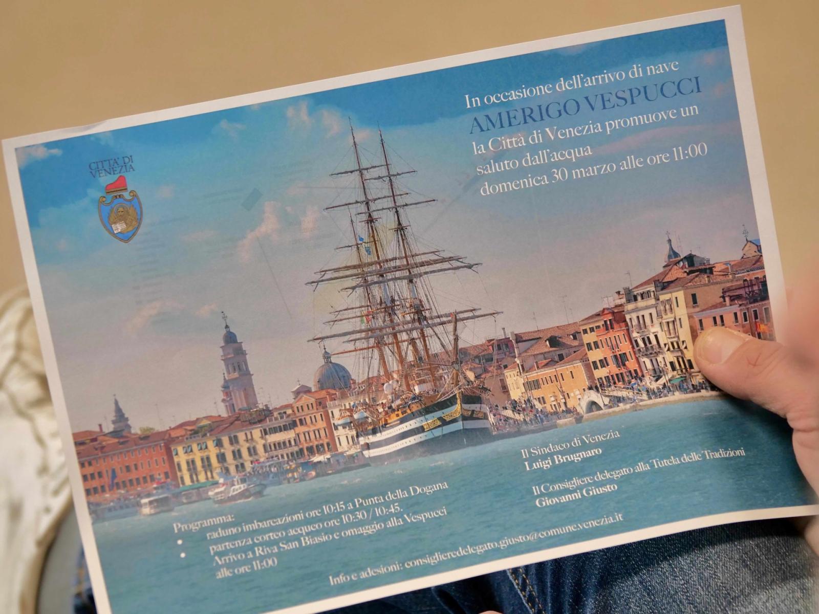 L'Amerigo Vespucci arriva a Venezia