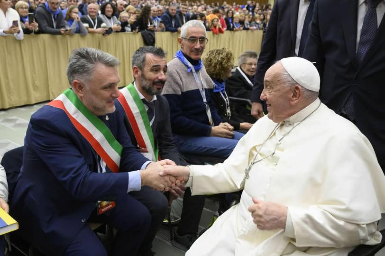 Il sindaco Armelao: "Testimone di vicinanza agli ultimi"