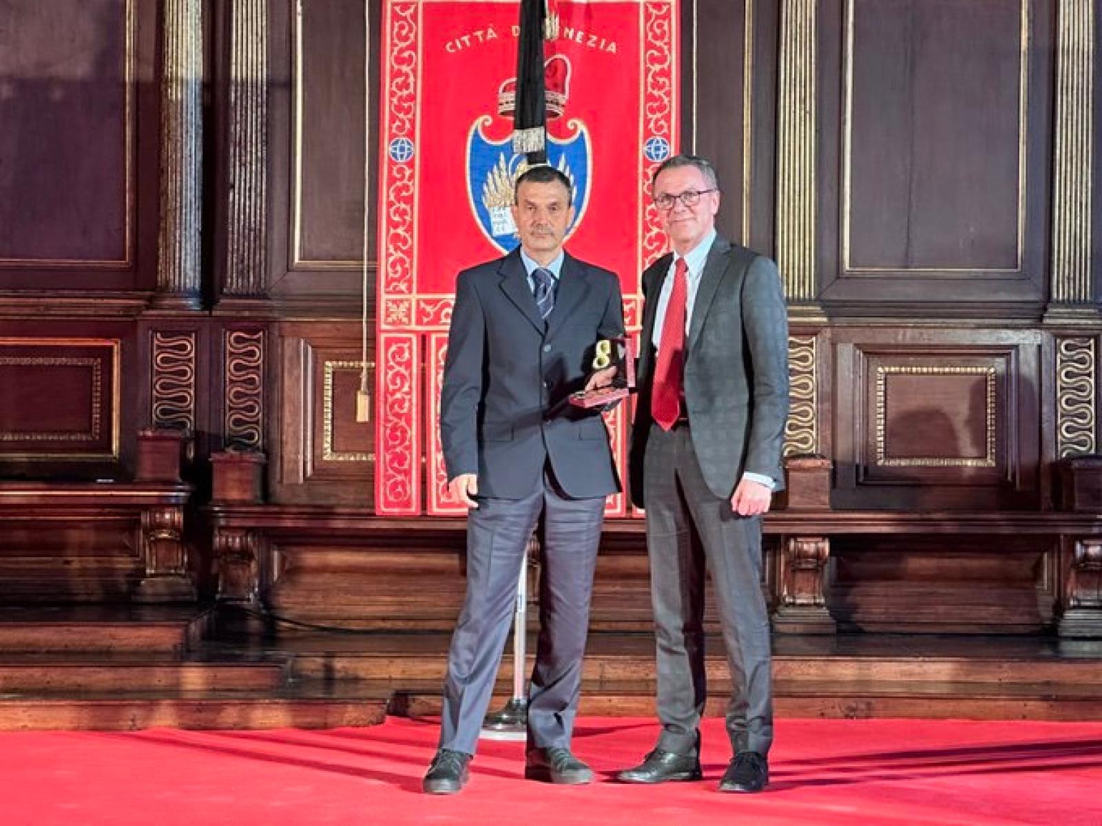 Salva un uomo colto da malore, onorato con il "Premio San Marco"