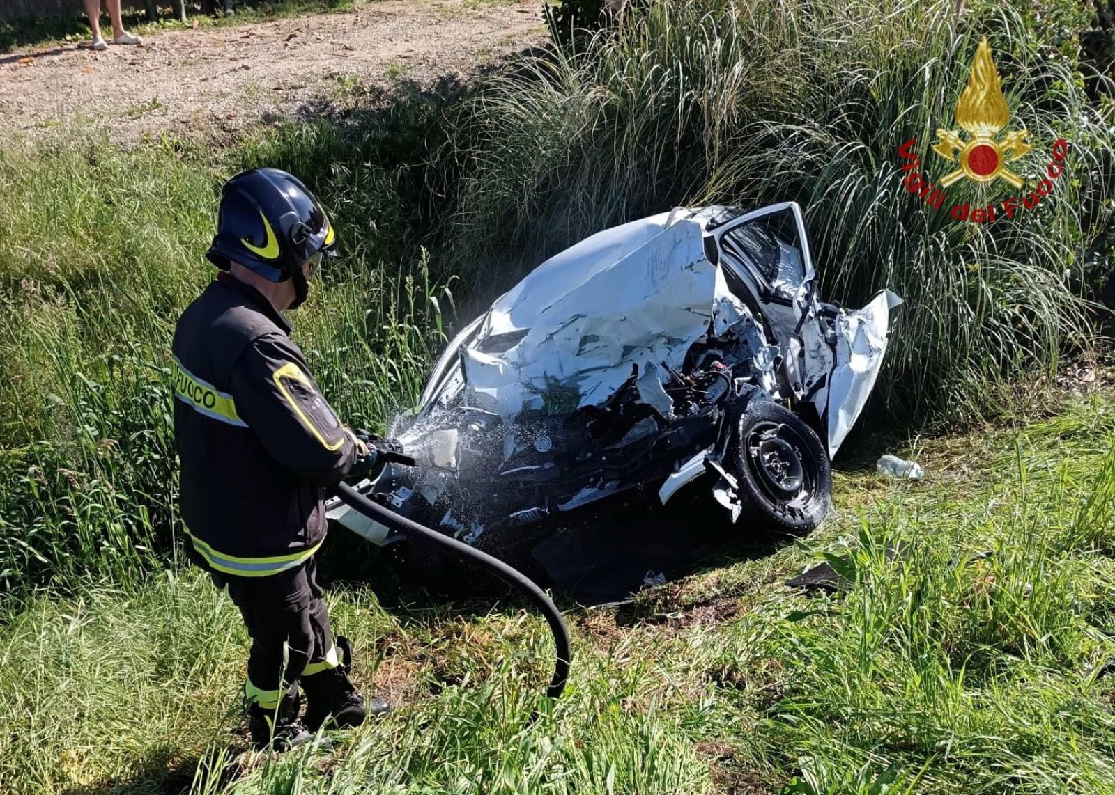 Tragedia sulla strada dei Pescatori: giovane vita spezzata in un terribile incidente