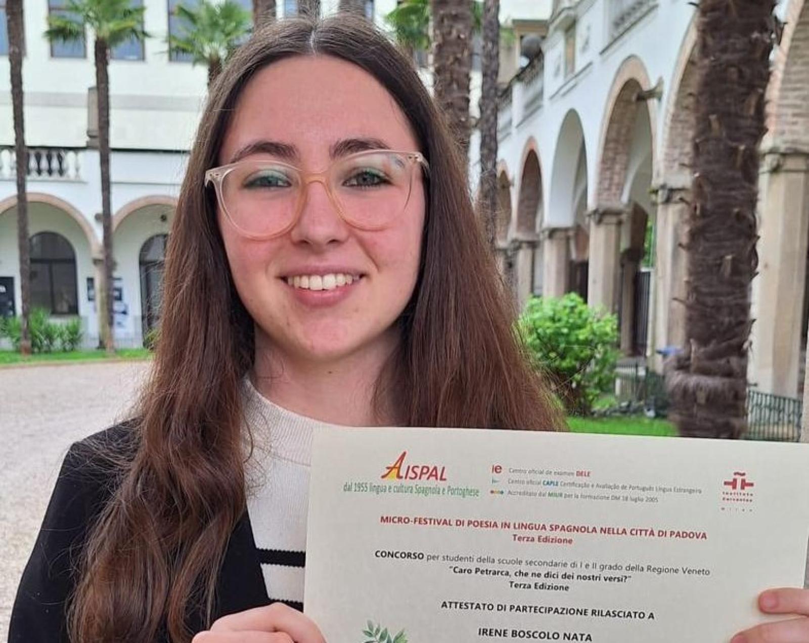 Un premio alla poesia e al coraggio