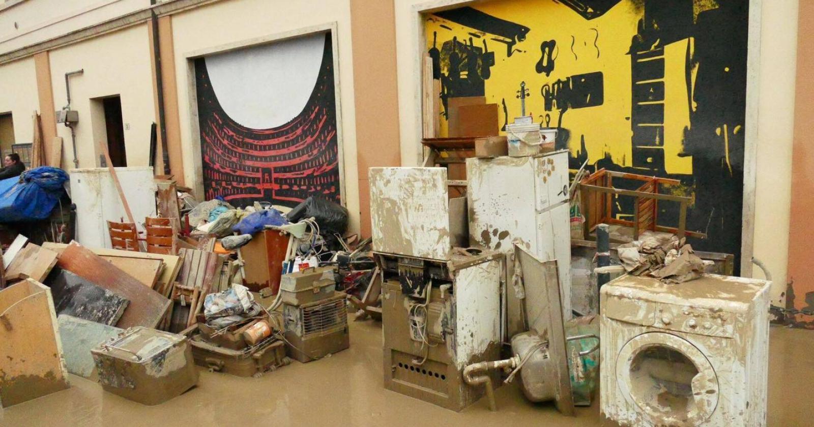 Alluvione, da domani la raccolta rifiuti ingombranti 