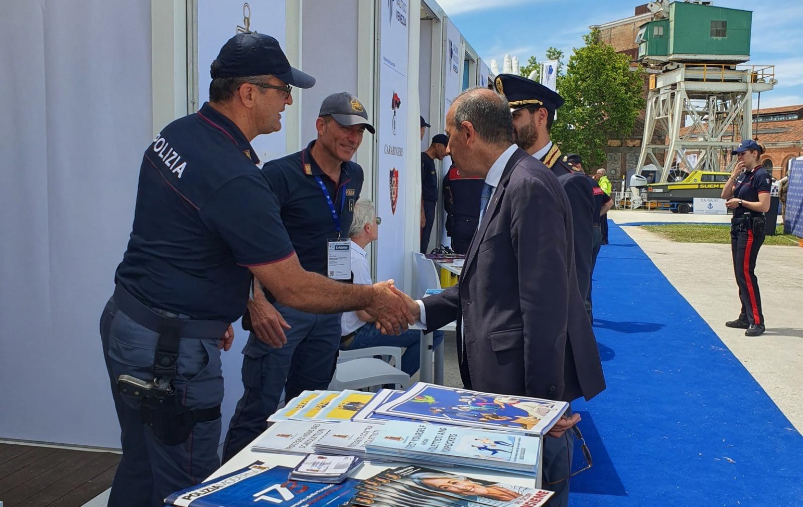 La Polizia di Stato protagonista al Salone Nautico di Venezia 2025