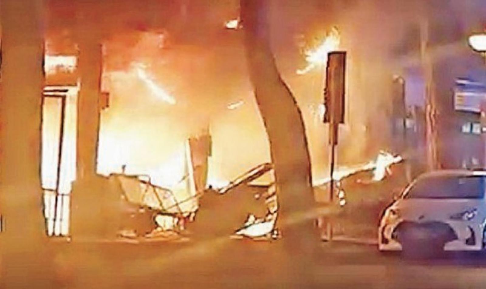 Esplode un bar, una decina di feriti