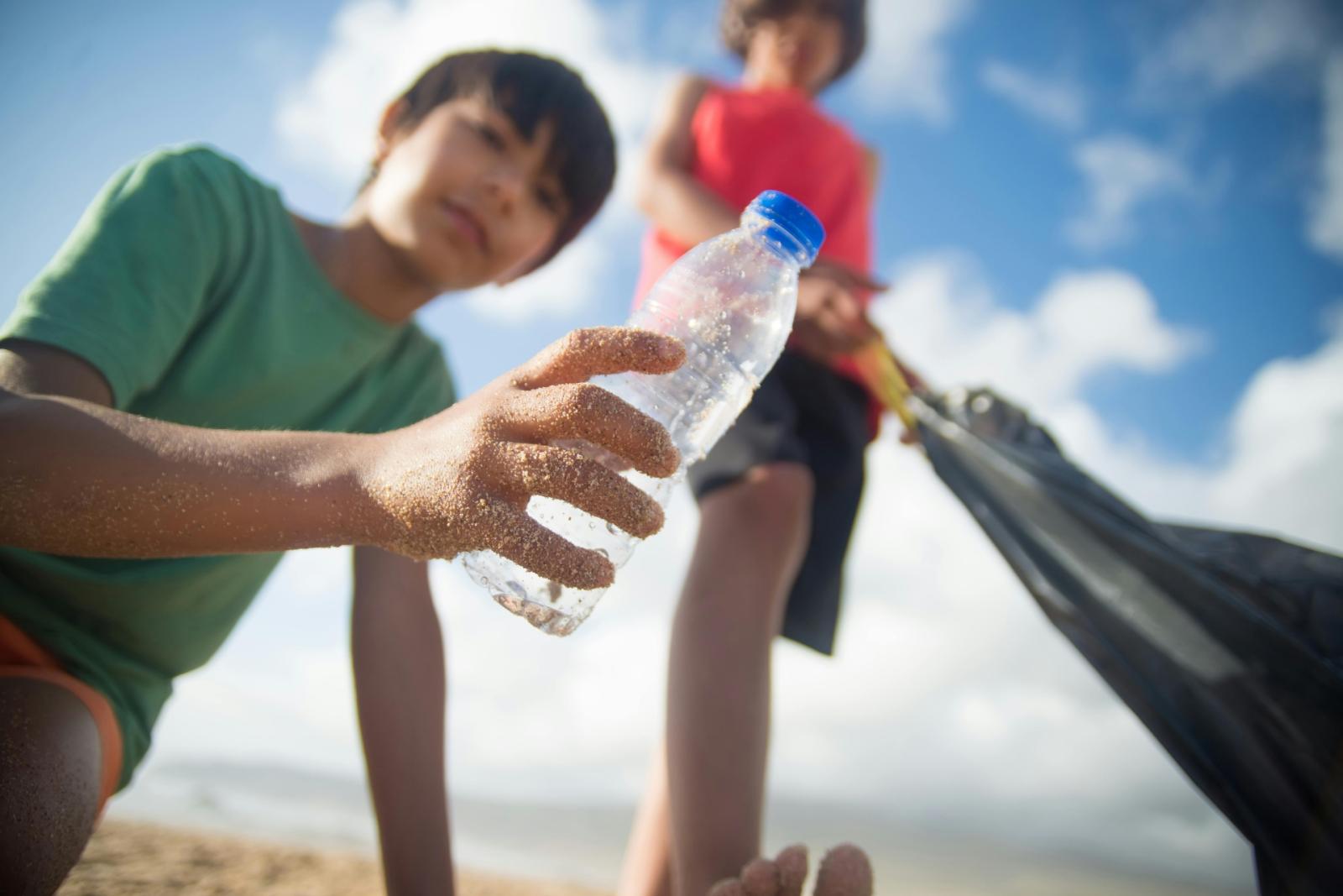 L&rsquo;educazione si fa in spiaggia