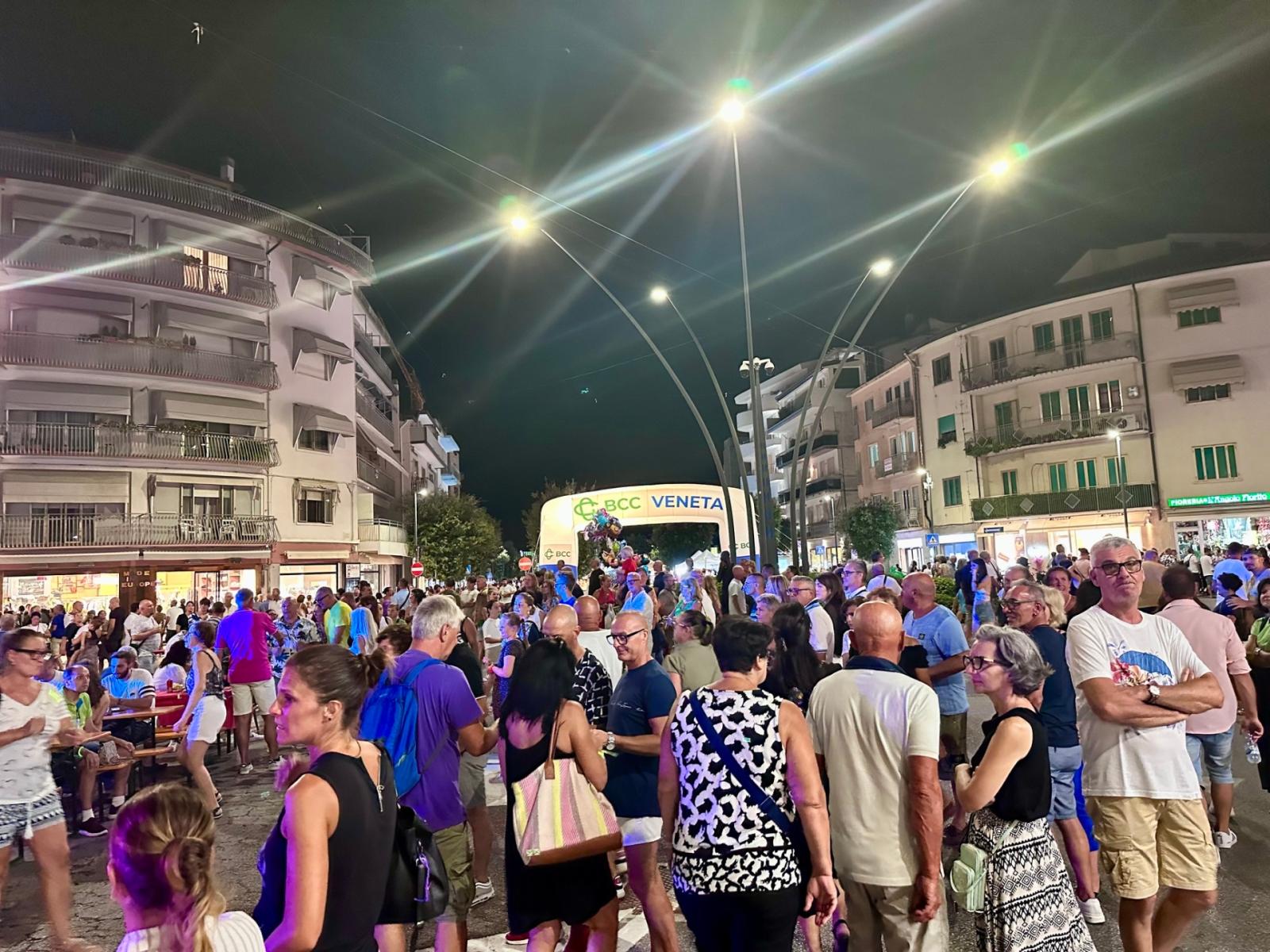 Sottomarina accende l&rsquo;estate