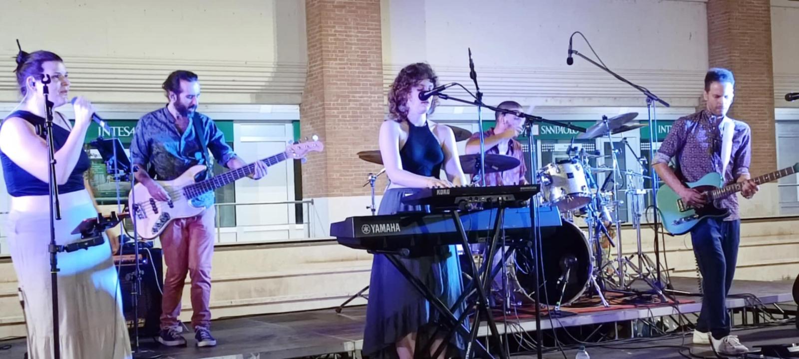 Giulia Rogato da applausi per &ldquo;Talenti in Piazza&rdquo;