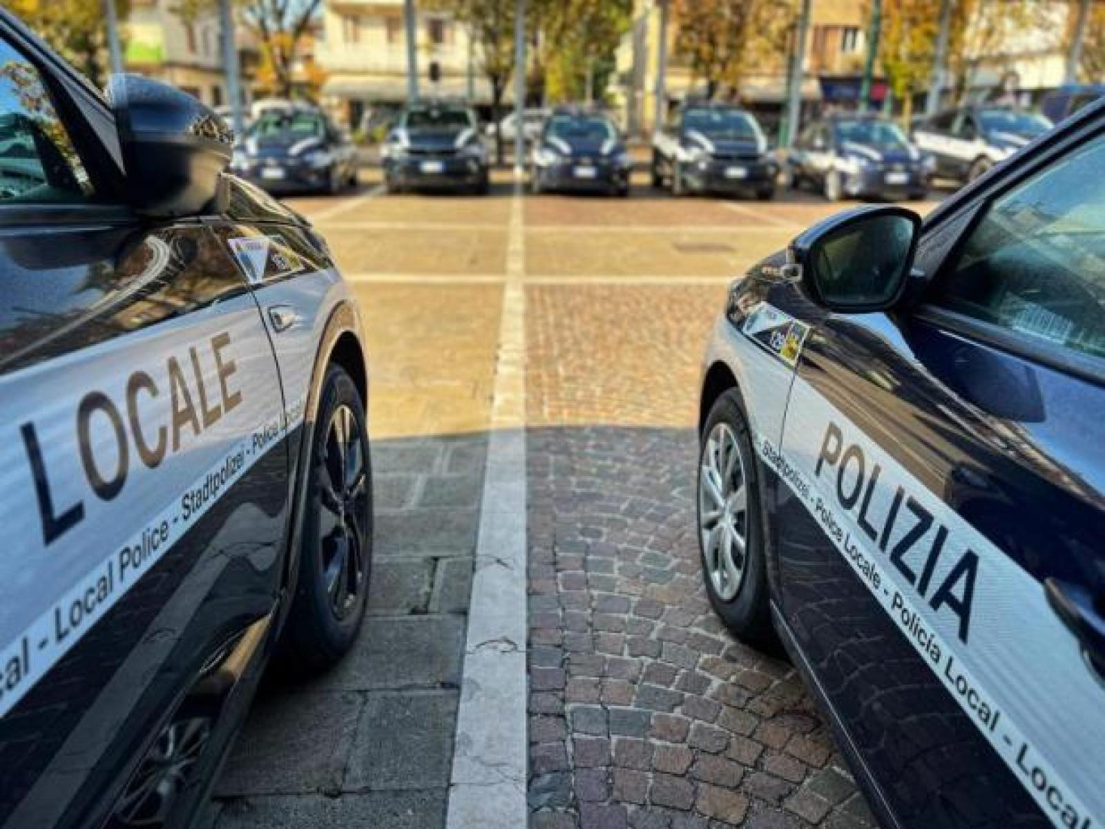 Auto rubata intercettata a San Giuliano: quattro persone fermate, una denunciata 