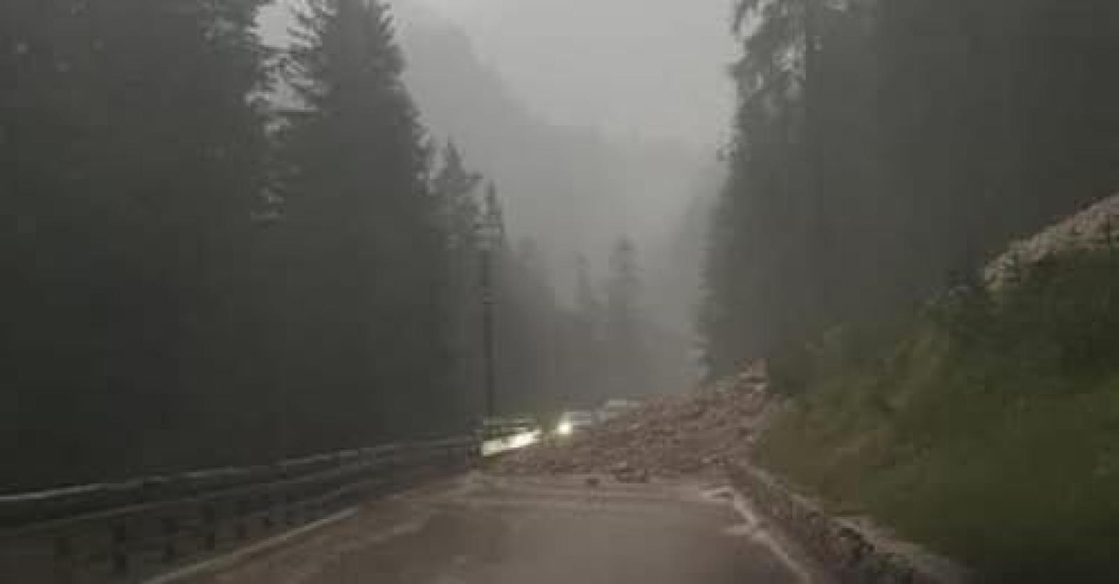 Frane in montagna, l'attenzione &egrave; alta.  Possibili chiusure in caso di maltempo