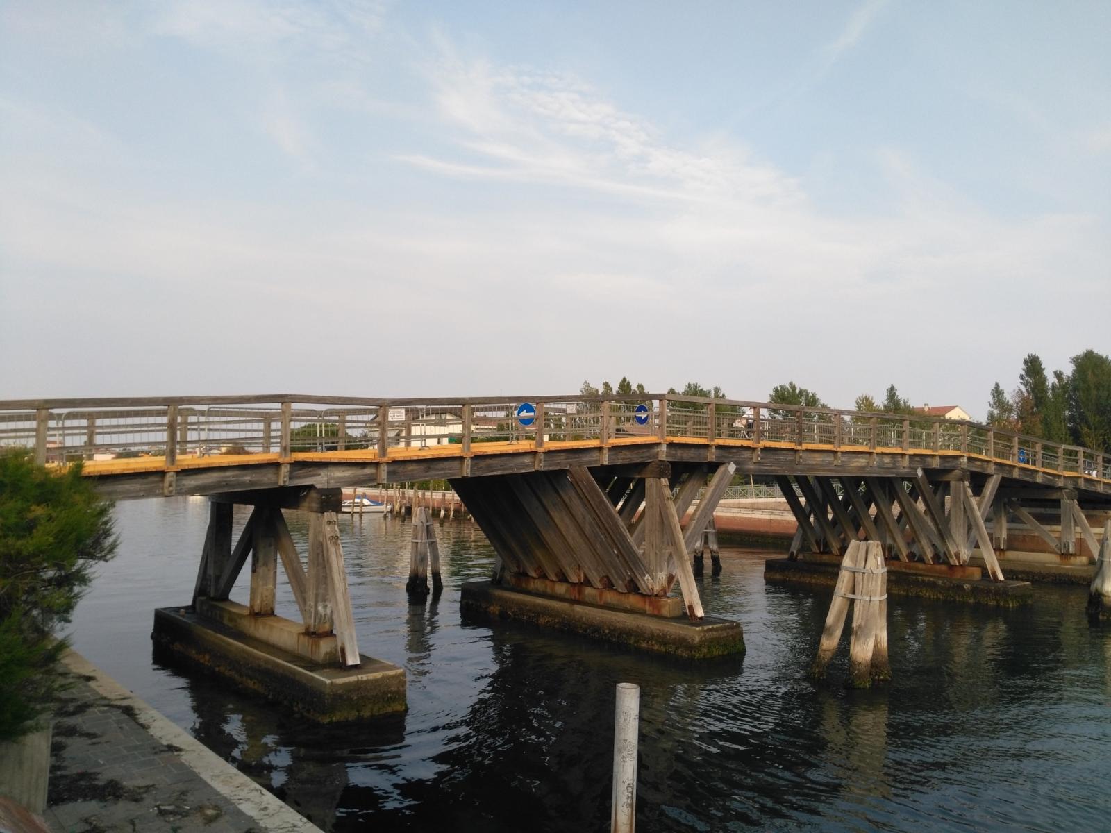 Ponte Baden Powell nel degrado ma la ristrutturazione non &egrave; vicina