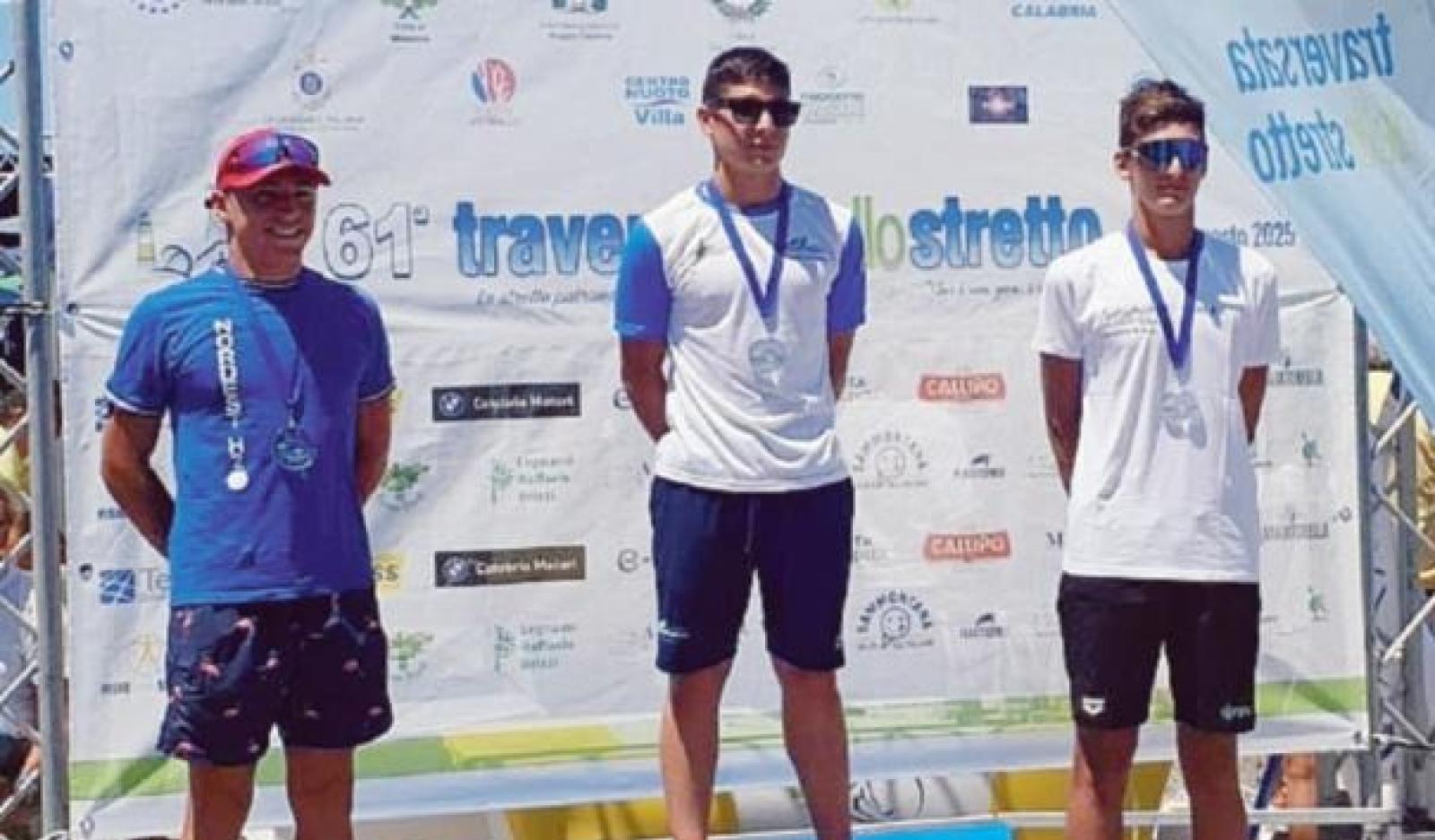 Alex si tiene Stretto il podio