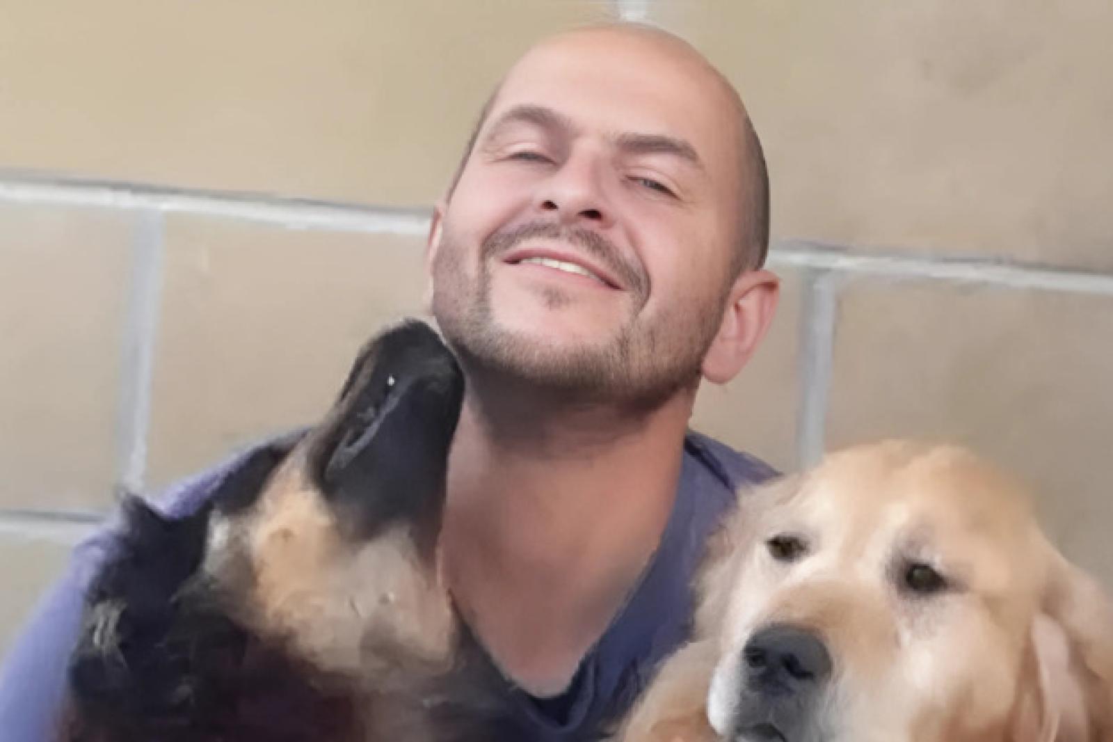 Simone Gazzola, l&rsquo;ultimo saluto all&rsquo;imprenditore 45enne: il diario del &ldquo;bello&rdquo; per sfidare la Sla