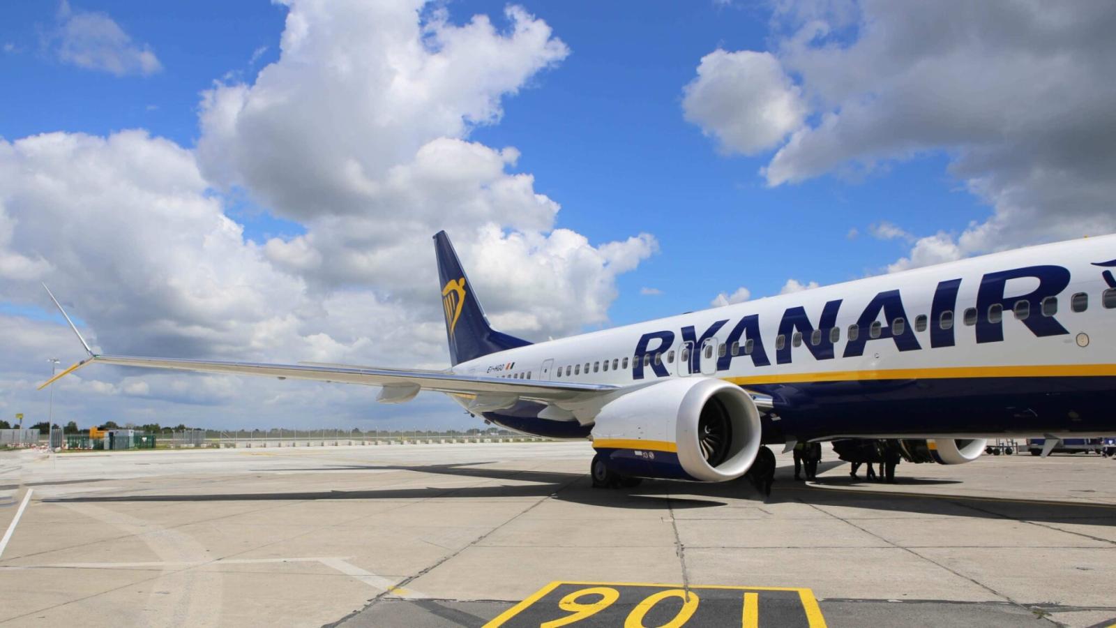 Dal 12 novembre Ryanair vieta la carta d&rsquo;imbarco cartacea: