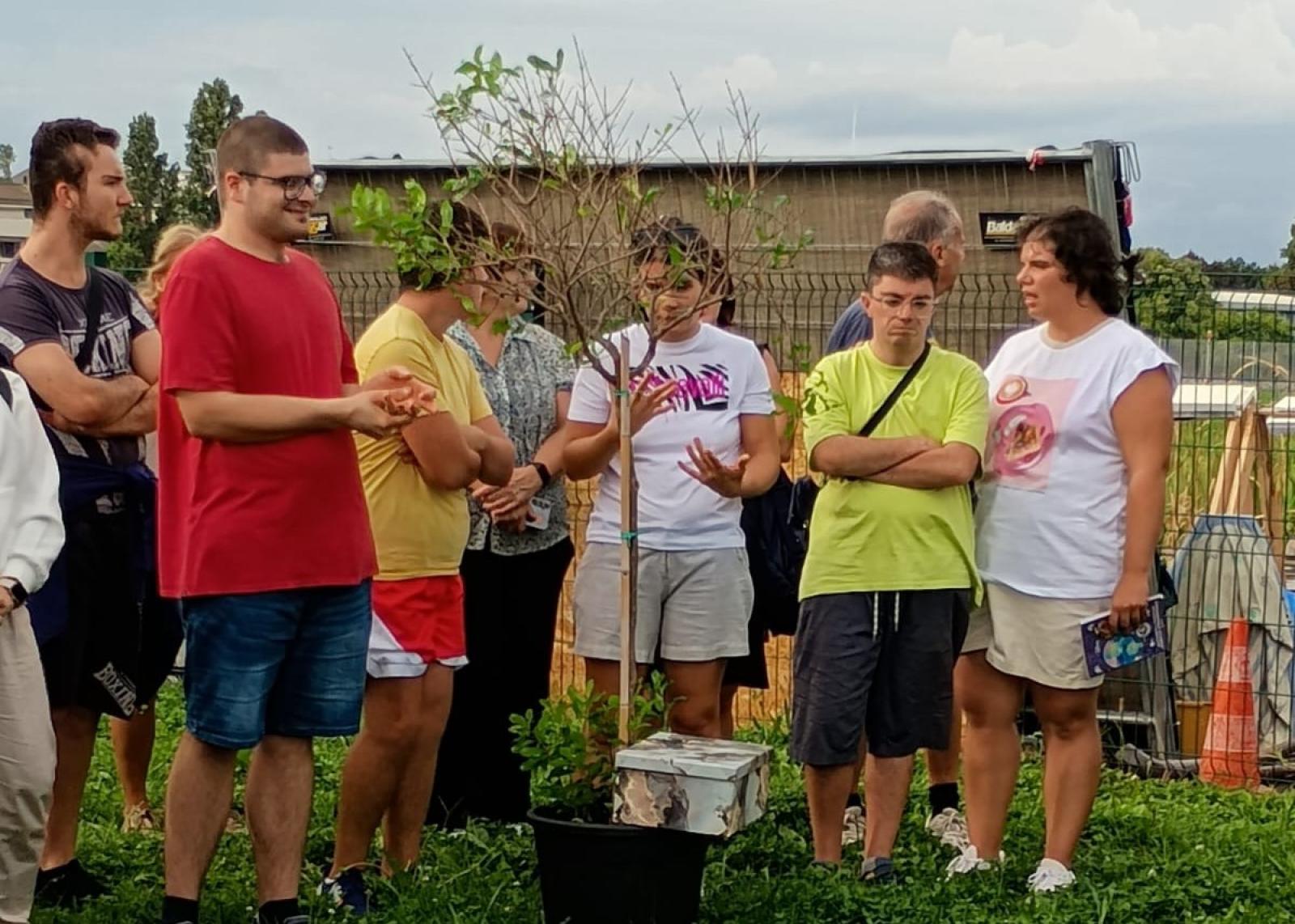 La comunit&agrave; ricorda Luca