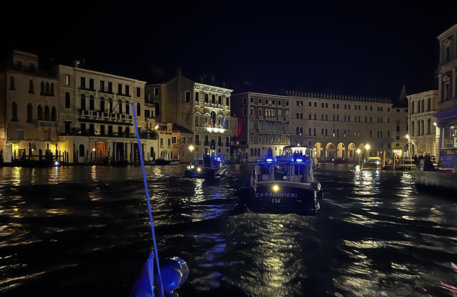 Guida in stato di ebbrezza e commercio abusivo, si intensificano i controlli dei Carabinieri