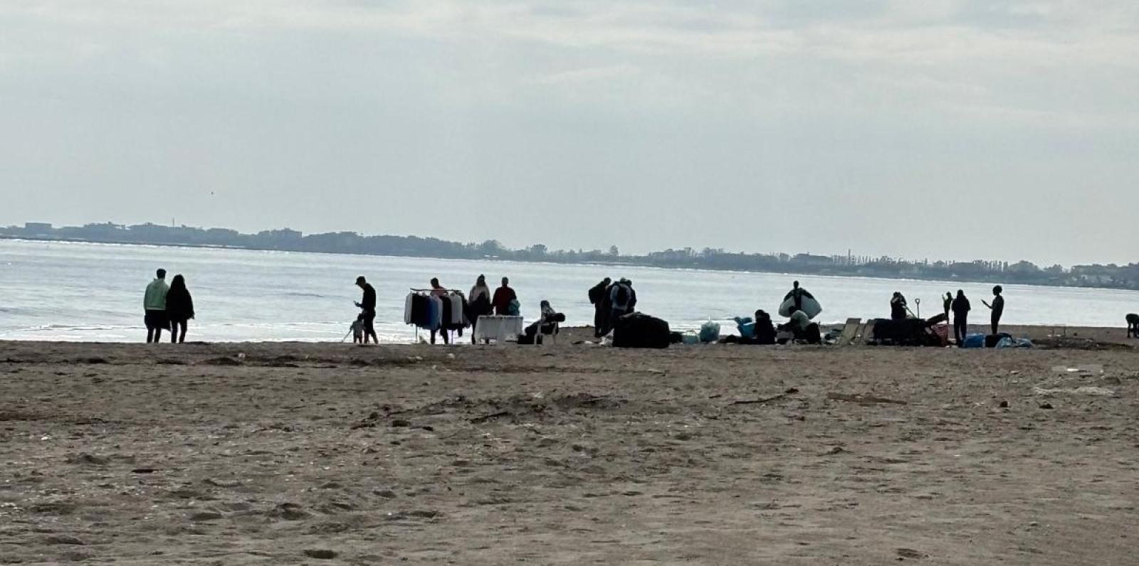 Tornano gli abusivi in spiaggia