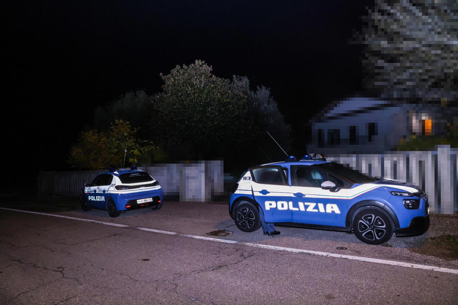 I ladri si portano via persino una pistola