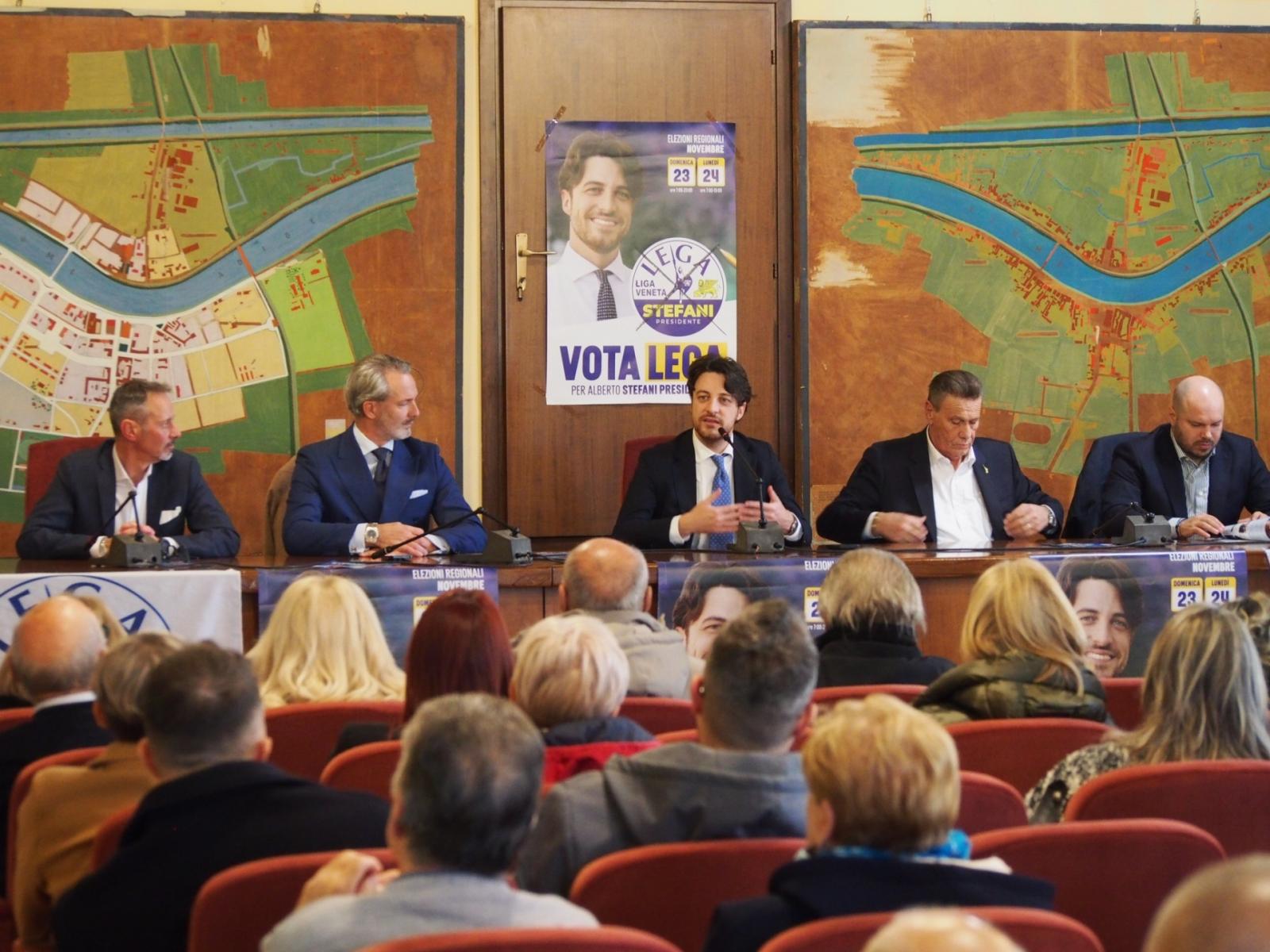 &ldquo;Il centro destra unito convince&rdquo;