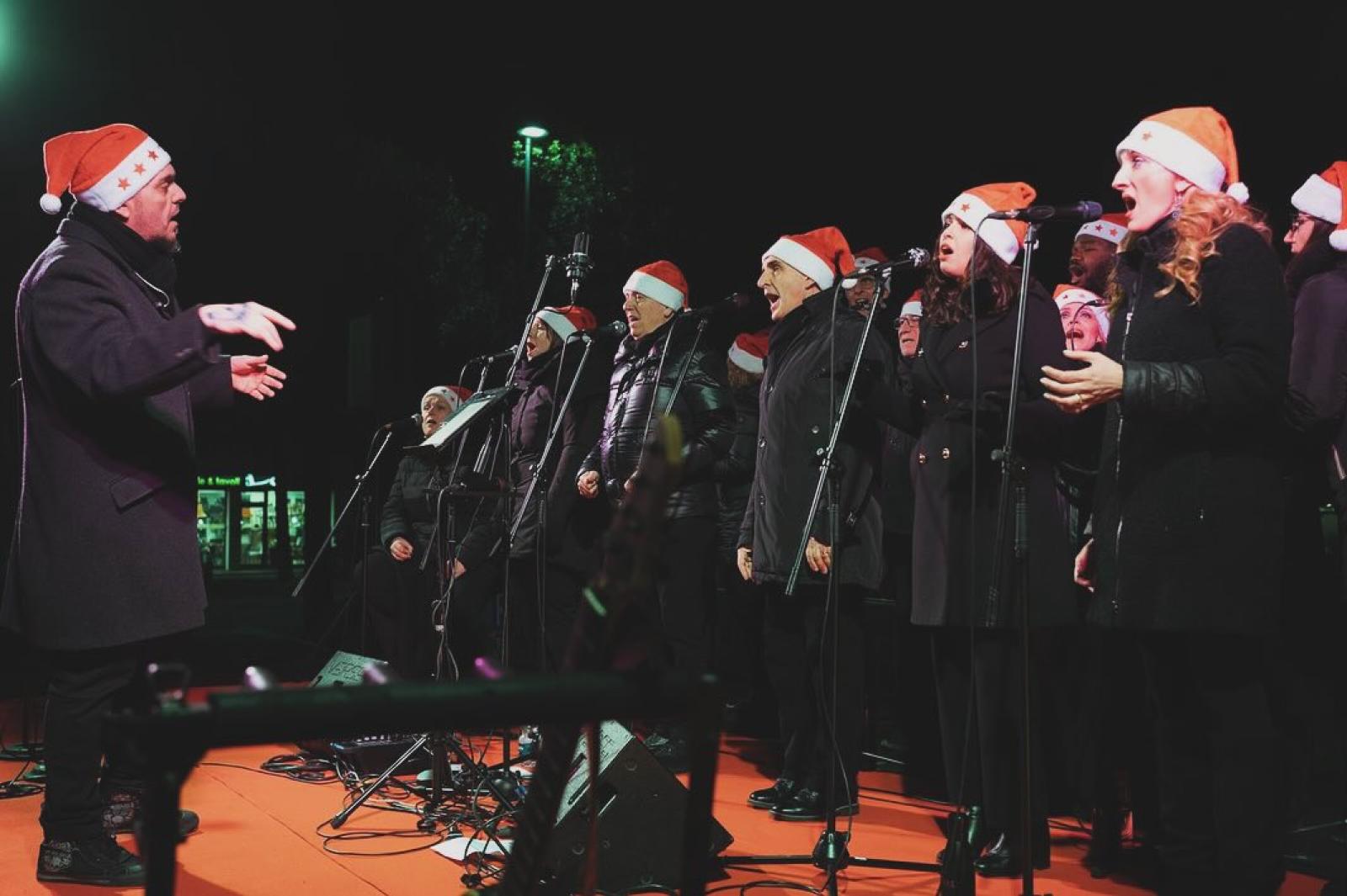 La citt&agrave; si accende di musica