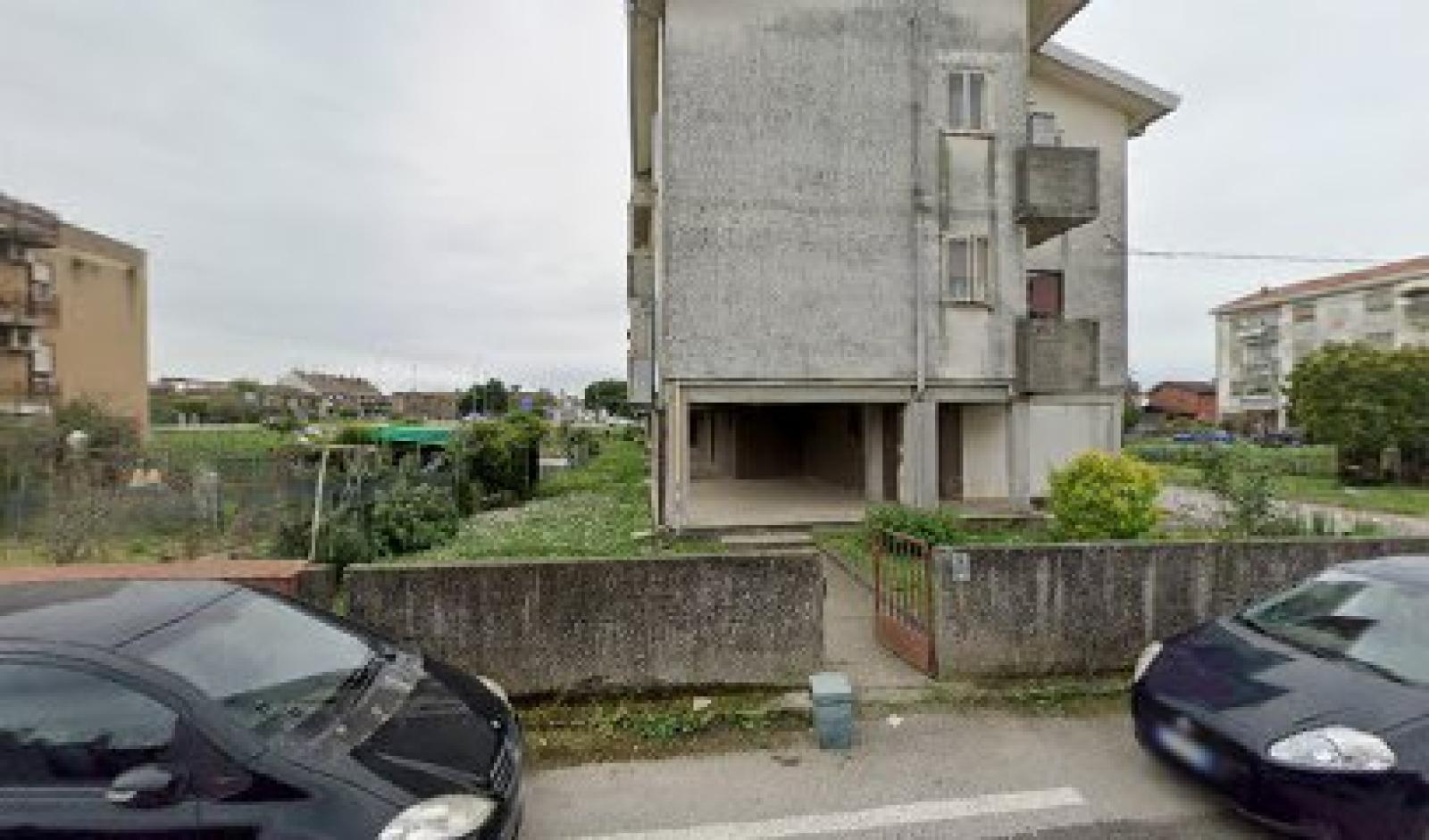 Riscaldamento assente, la famiglia trova una nuova casa