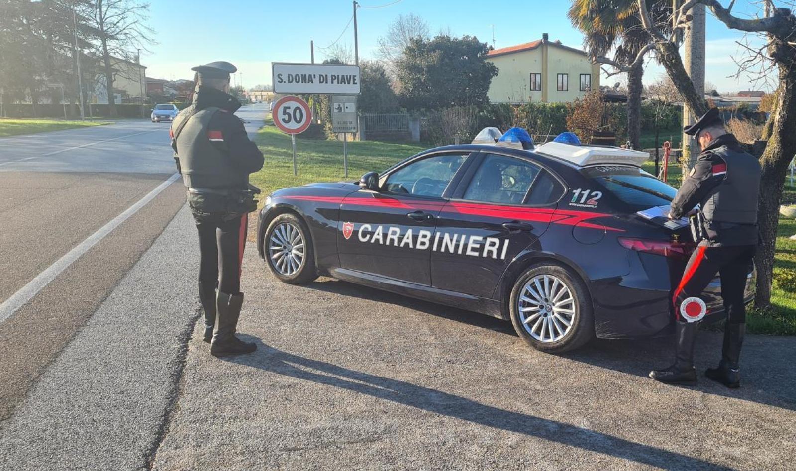 Da una lite tra clienti scatta un arresto per droga in una struttura ricettiva