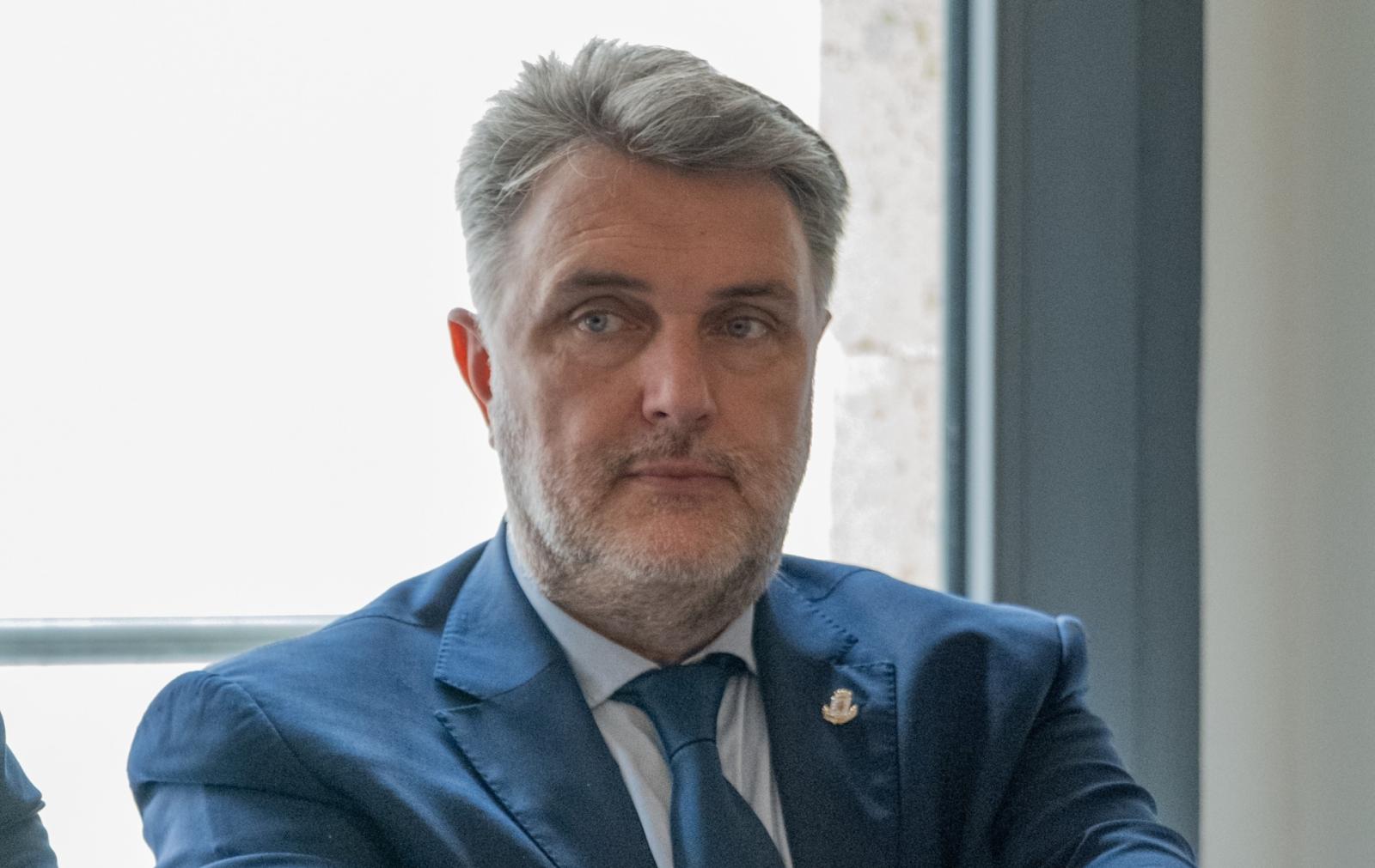 Sul vertiporto, Armelao replica al Pd