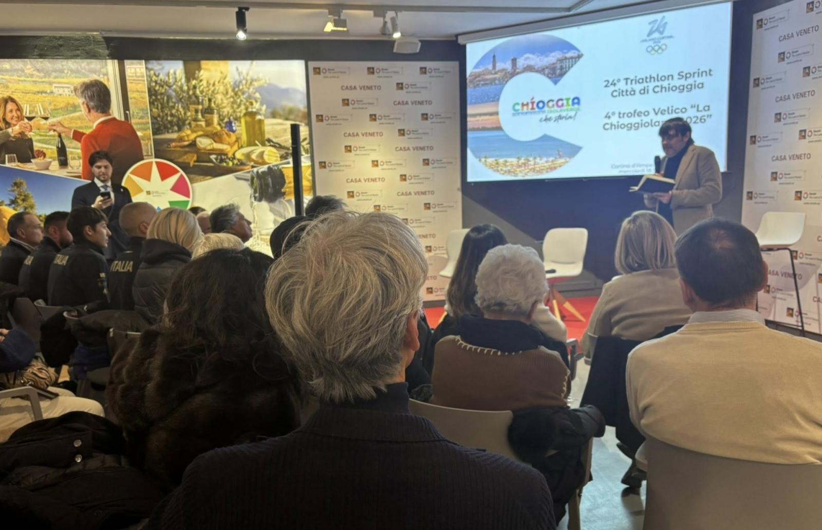 Lo sport locale si presenta a Cortina