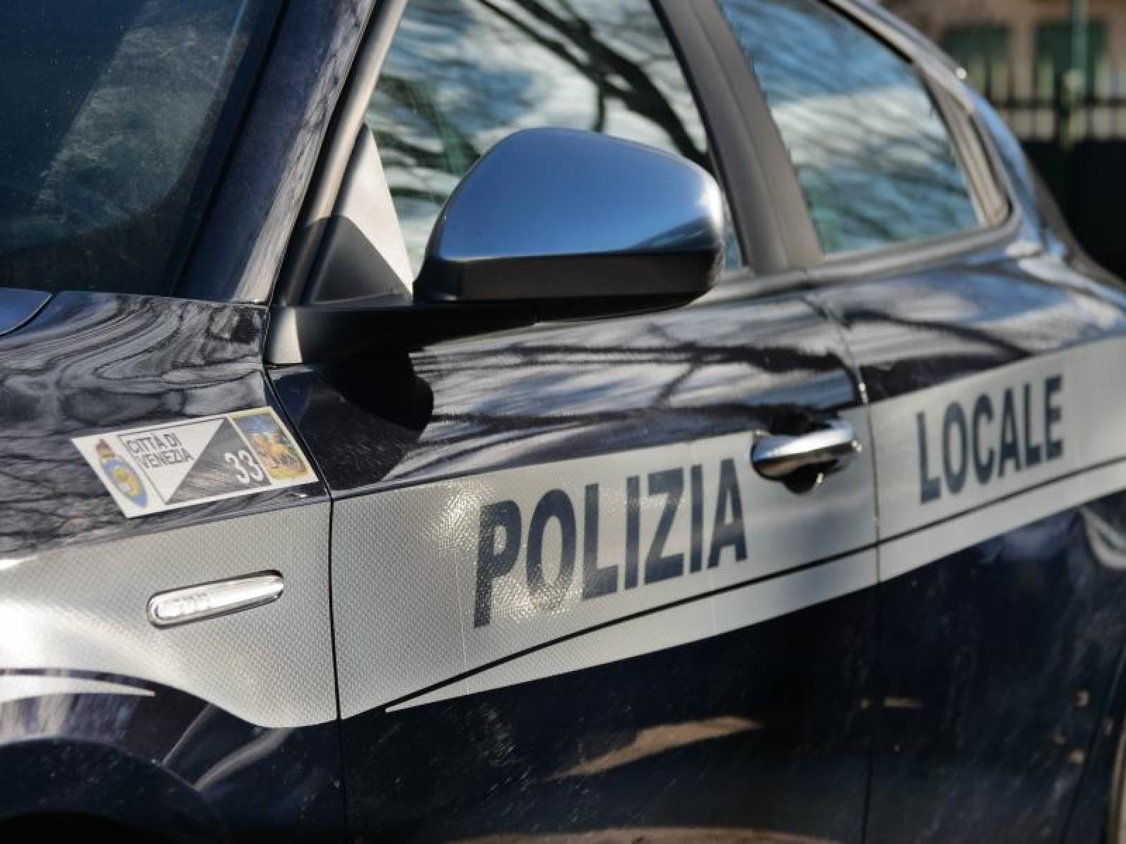 Borseggi a Venezia: arrestati e trasferiti in carcere due cittadini romeni
