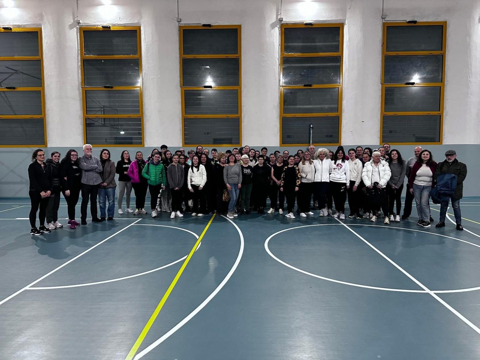 Autodifesa, in 60 rispondono