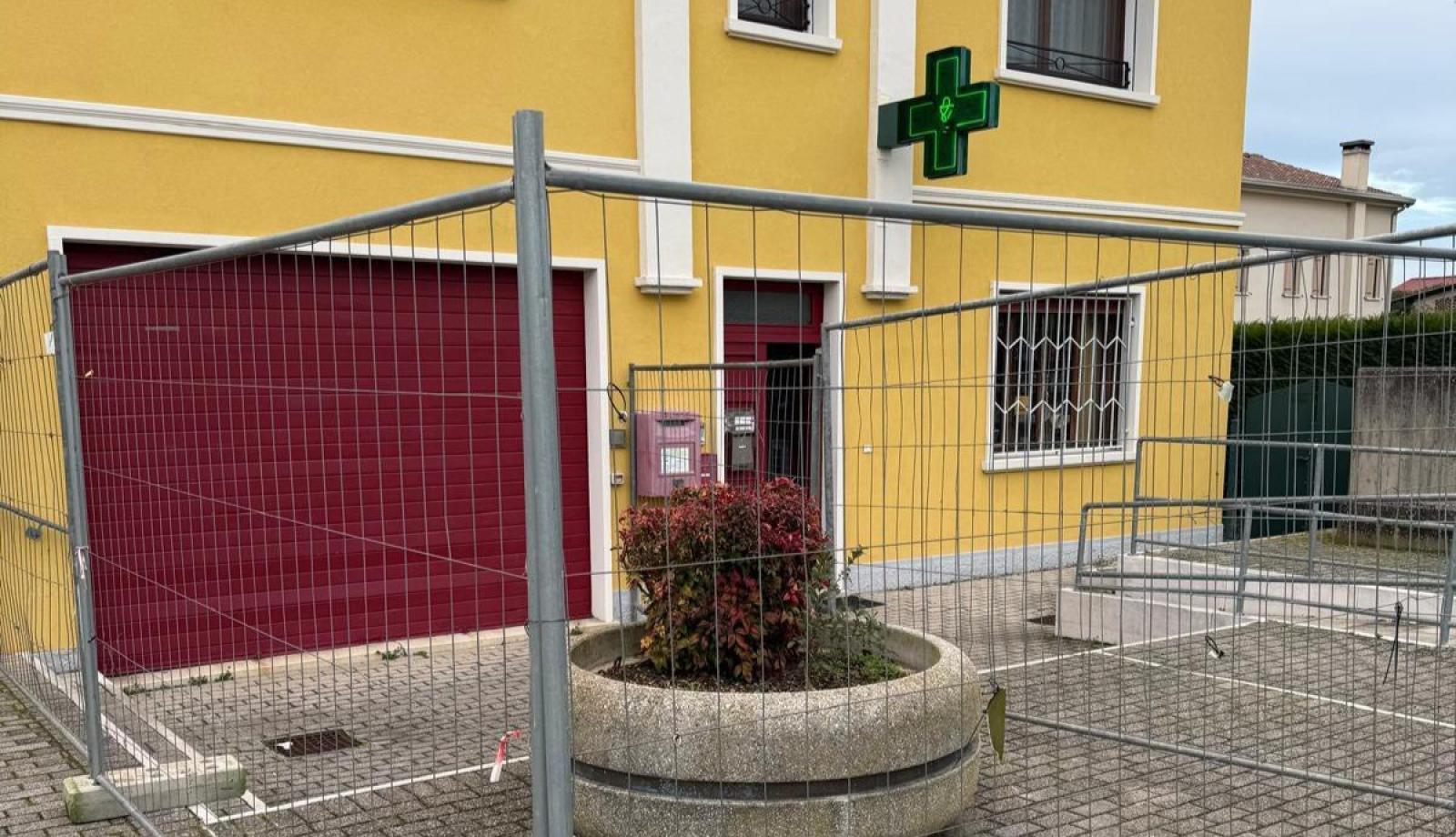 Farmacia, i lavori vanno spediti