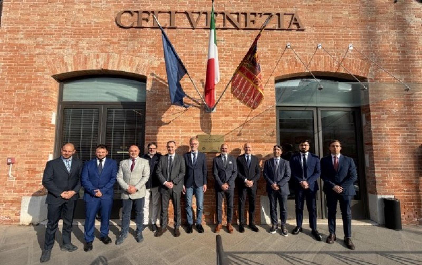 La Guardia di Finanza al polso della formazione marittima