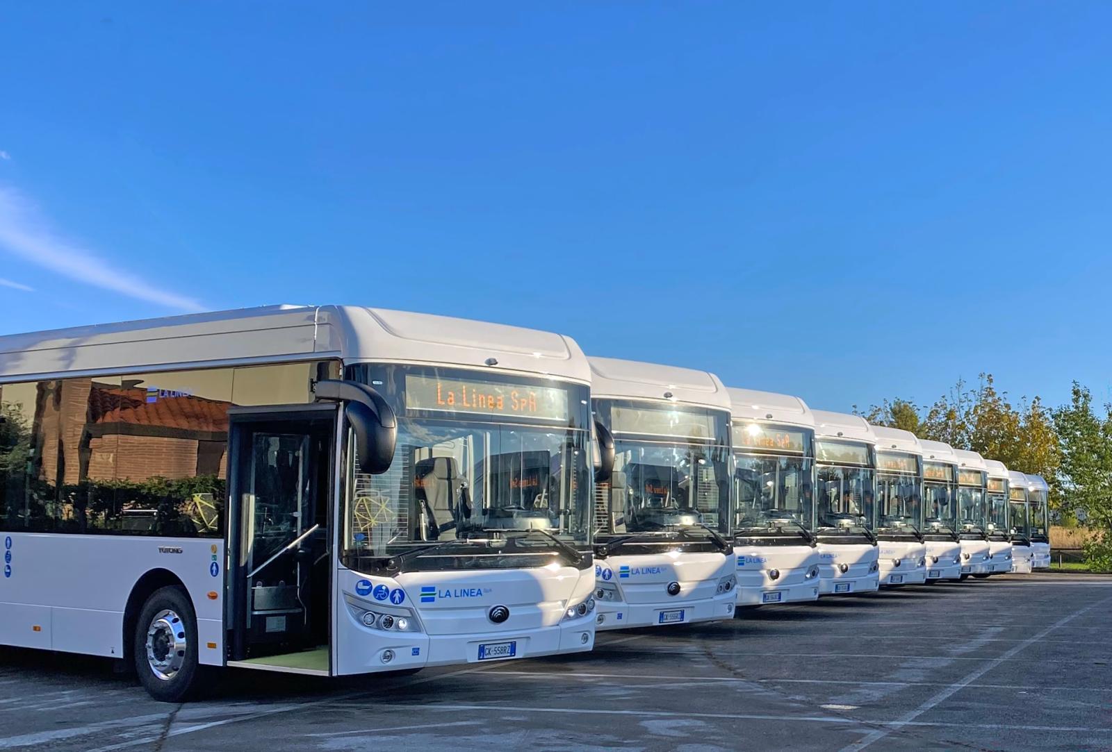 Arriva compra La Linea e raddoppia la presenza