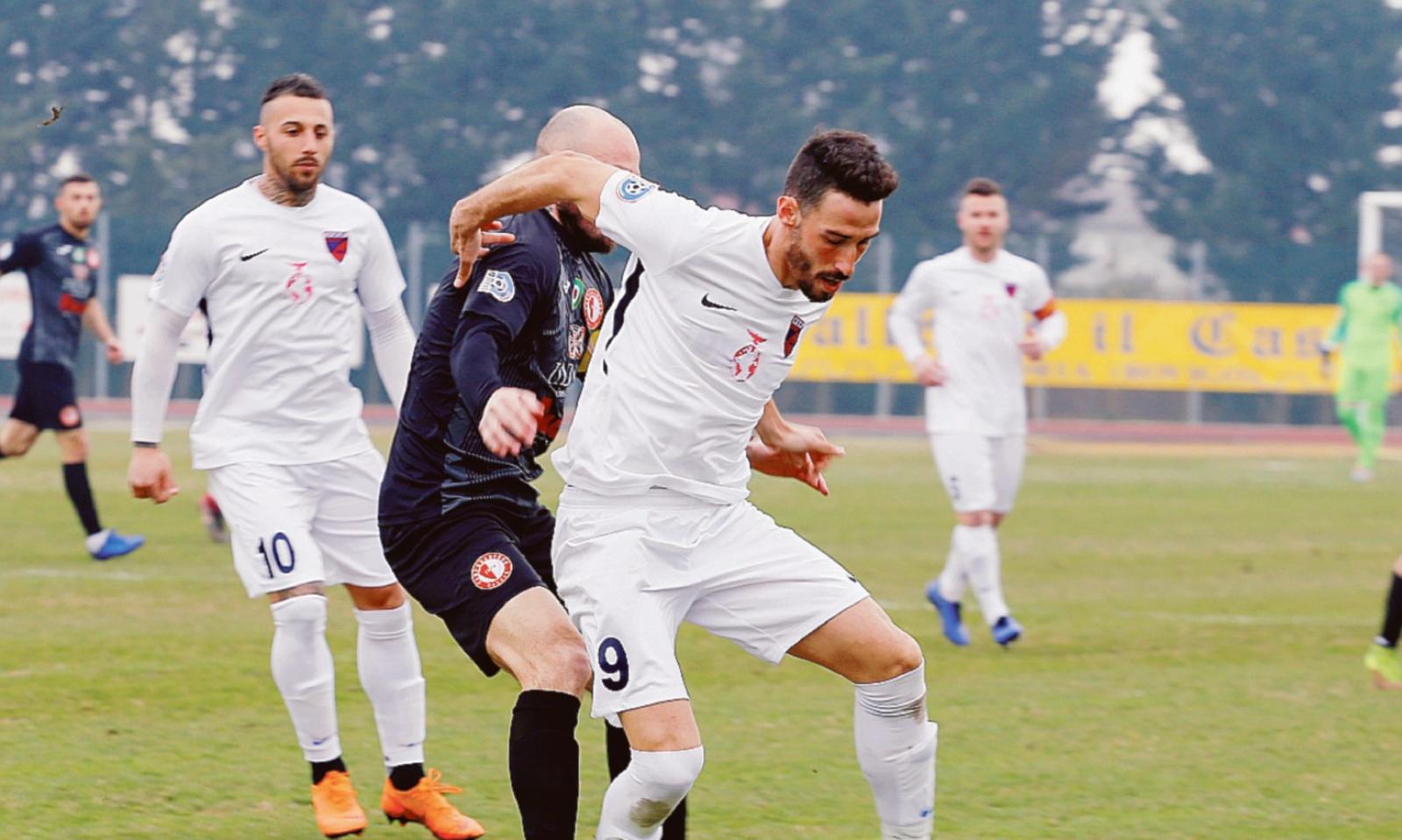 Ali&ugrave; e Mortaro volano in vetta