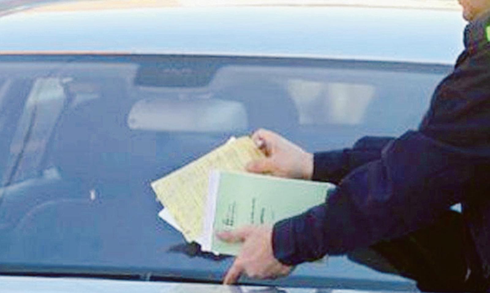 Viene multato e reagisce con violenza. Caos a Sottomarina