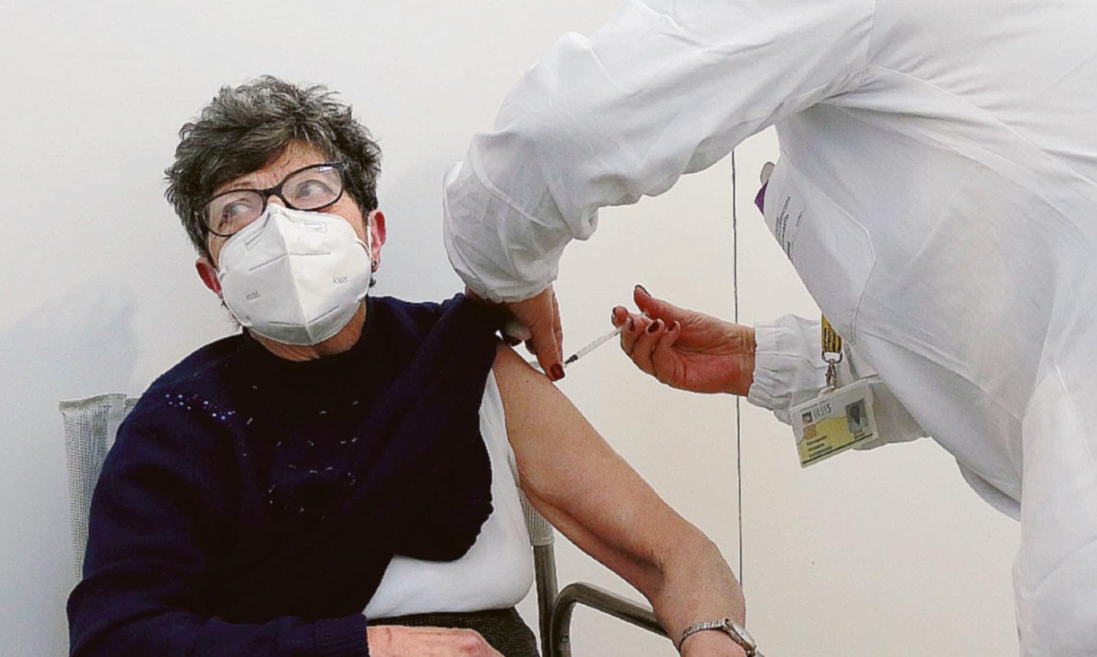 Sindaci pro vaccini, &ldquo;facciamolo tutti&rdquo;