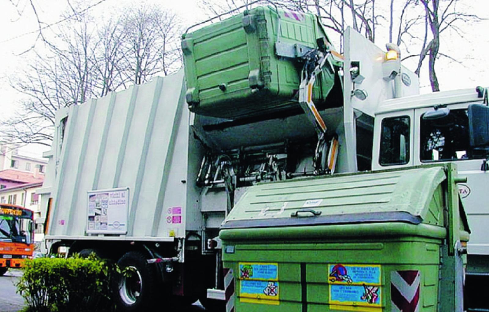 Porta a porta e video trappole: il 2025 sar&agrave; l&rsquo;anno della rivoluzione nella gestione dei rifiuti