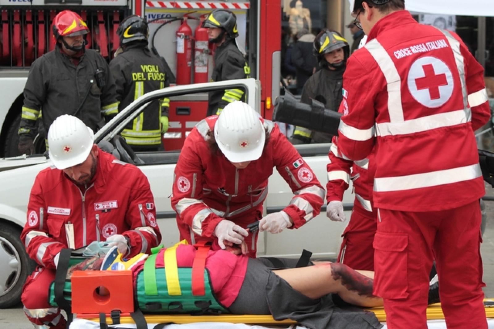 Croce Rossa Vigili del Fuoco Piazza 16