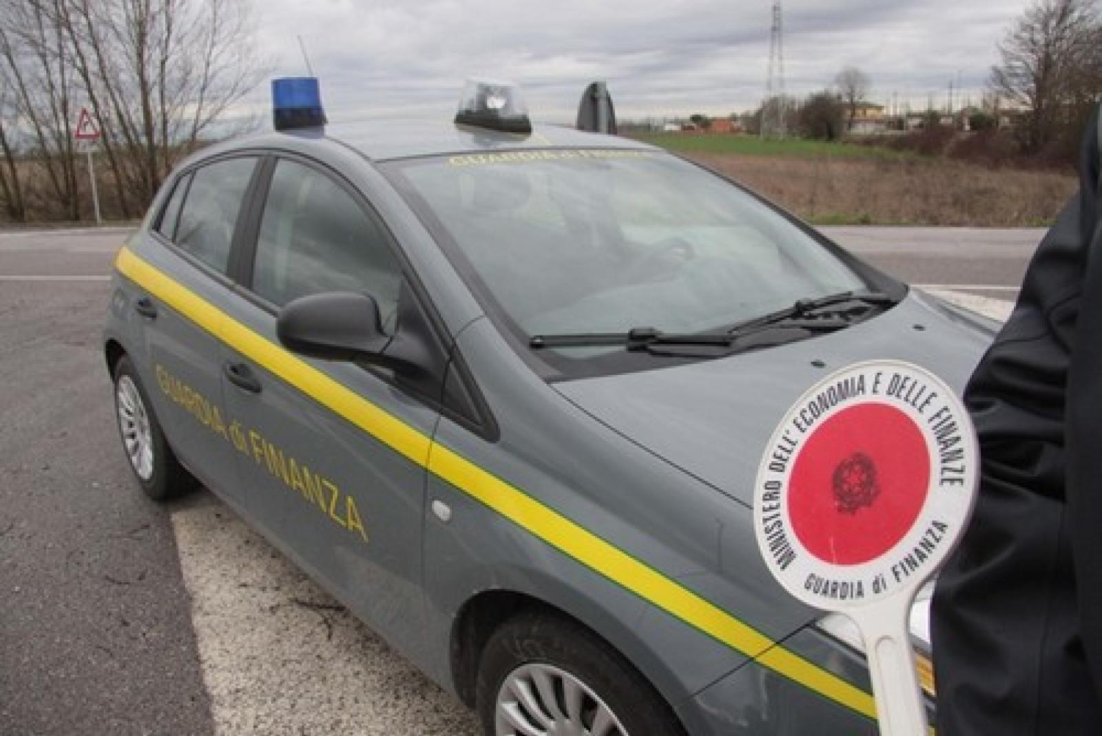Guardia di Finanza posti di blocco 6