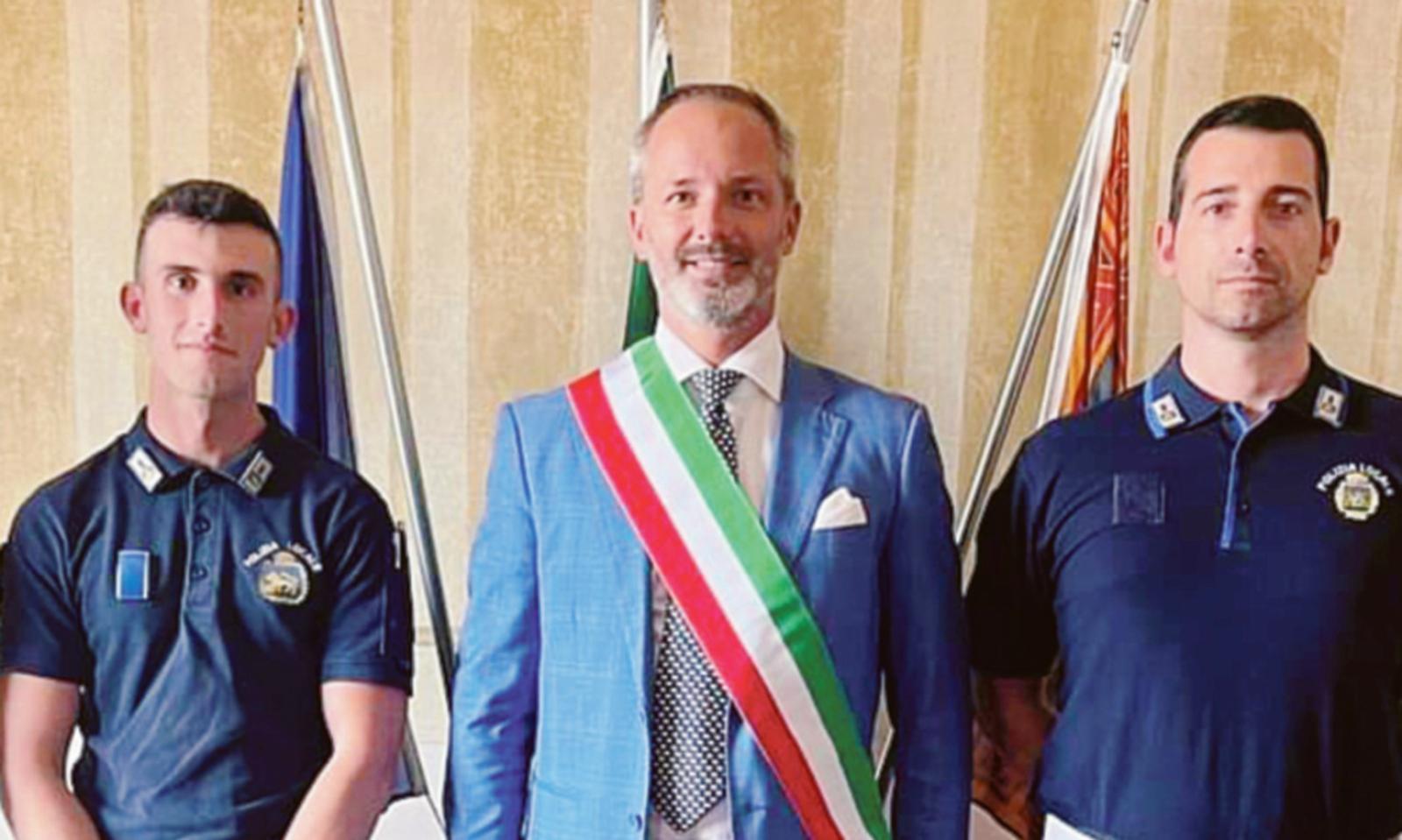 Assunti tre nuovi agenti: i vigili ora salgono a sette