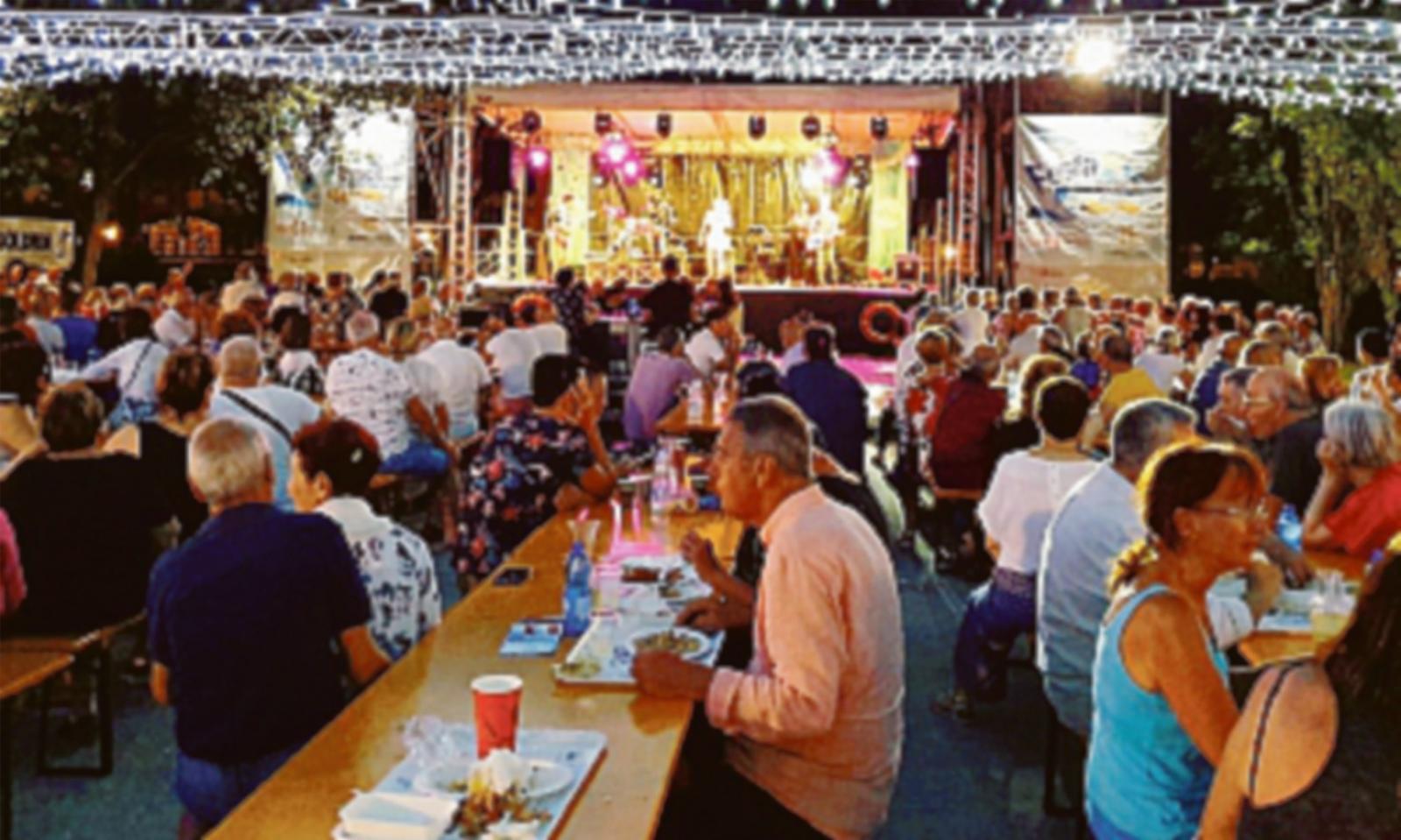 Alla Festa del pesce azzurro boom di presenze agli stand