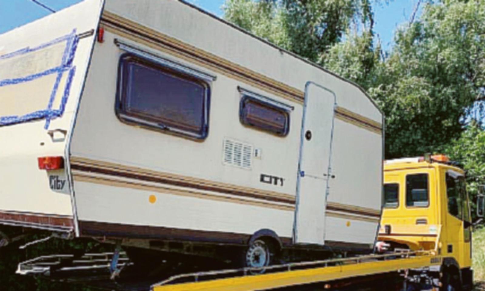 Rimosso l&rsquo;ultimo &ldquo;mostro&rdquo; di Marice via anche la roulotte