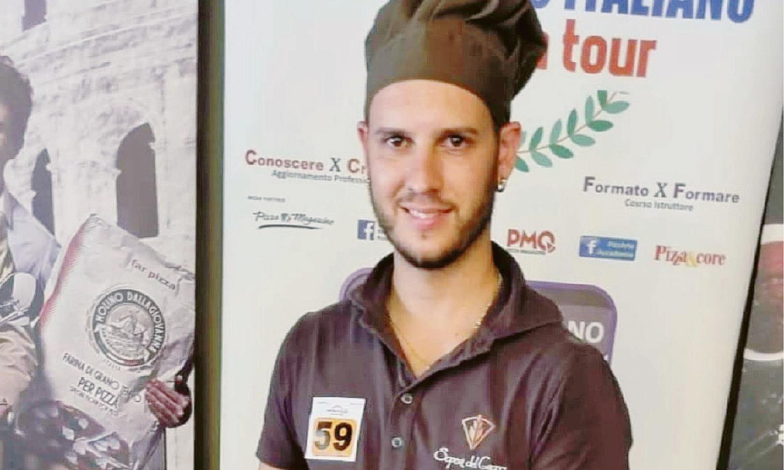 Mirko bis, campione di pizza in pala