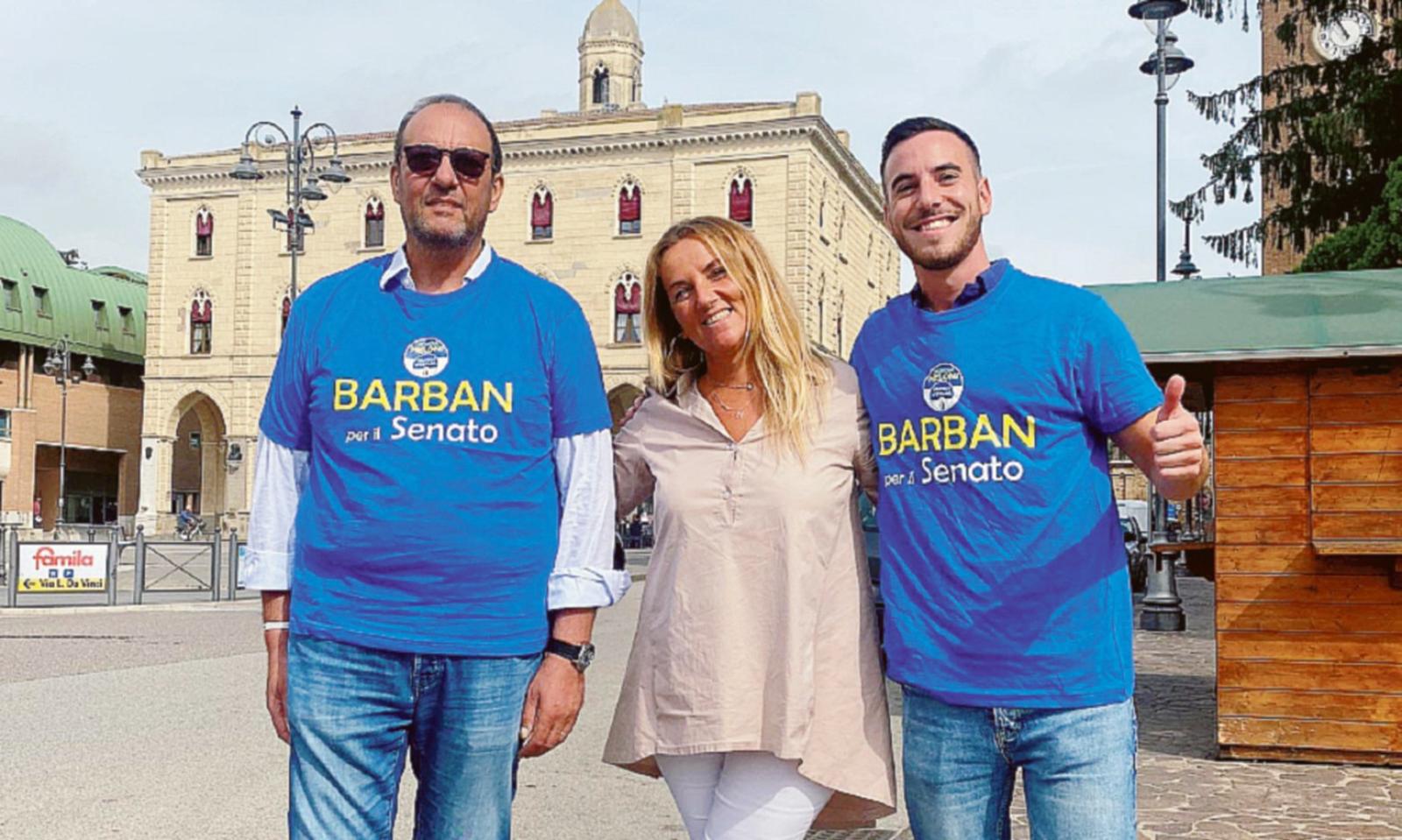 Fratelli d'Italia in piazza per Barban