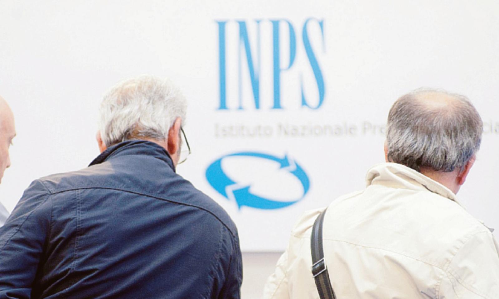 Pensioni, dall&rsquo;2029 l&rsquo;et&agrave; salir&agrave; a 67 anni e 6 mesi: 