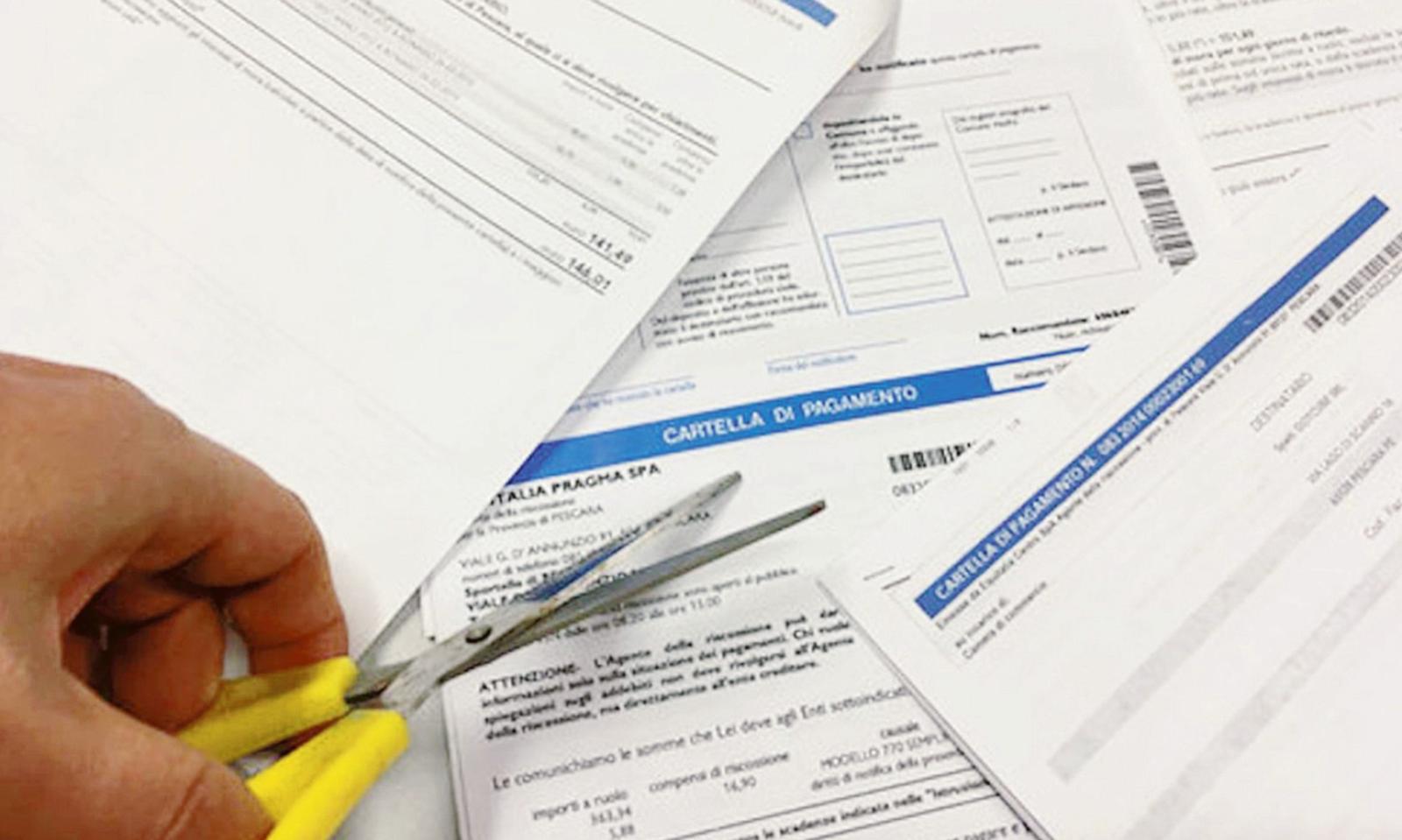 Cartelle stracciate per 400mila euro