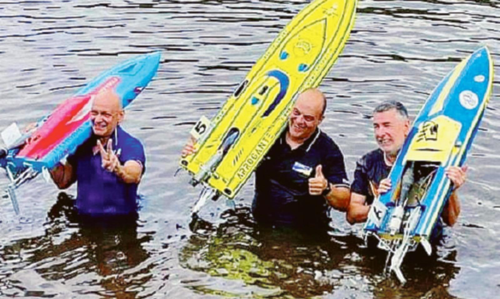 Tre chioggiotti sul podio della moto radiocomandata